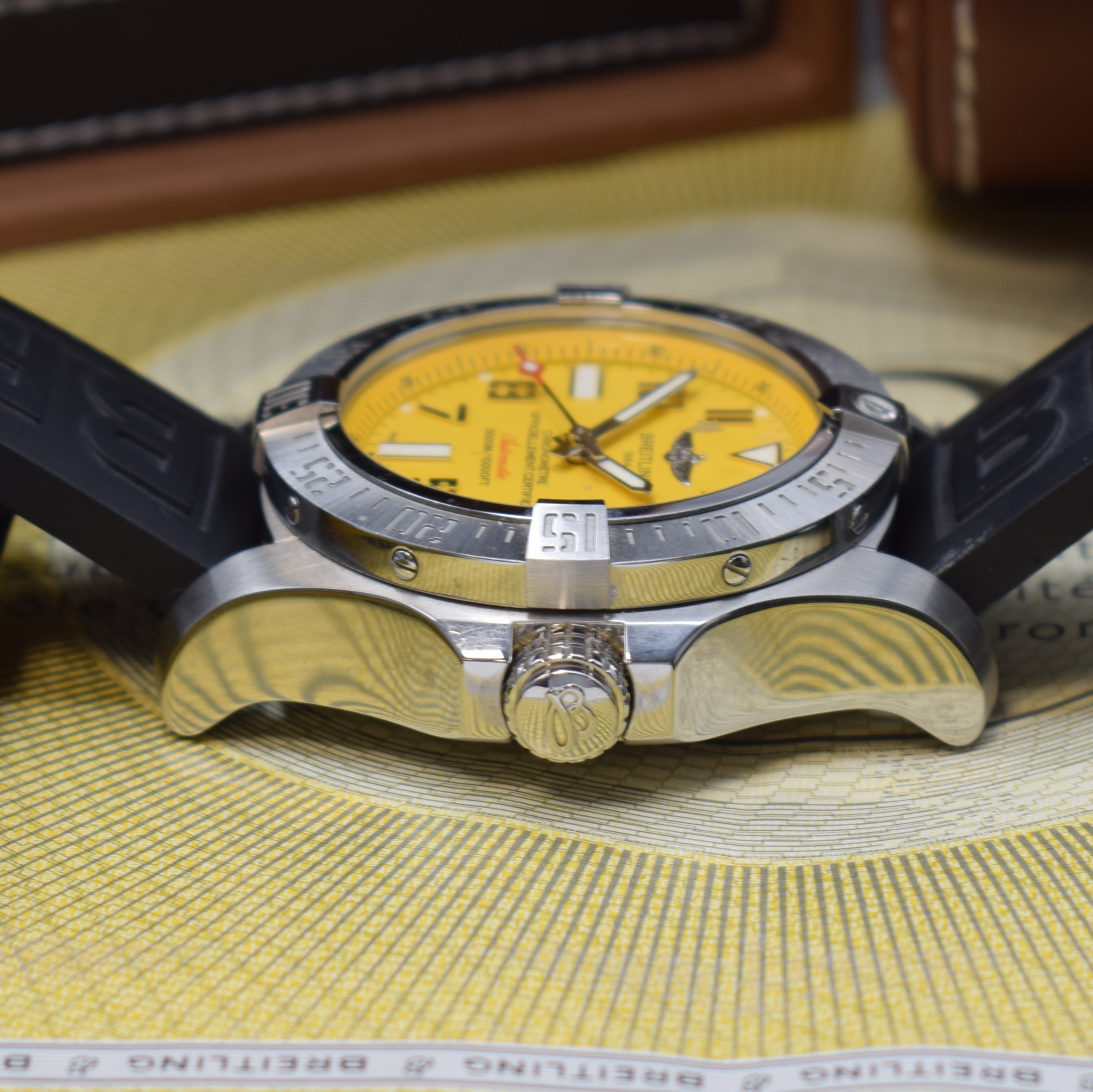 Detail c: BREITLING Herrenarmbanduhr Avenger II Seawolf Referenz A17331, Automatik, Chronometer in Edelstahl inkl. orig. Kautschukband m. orig. Dornschl., ...