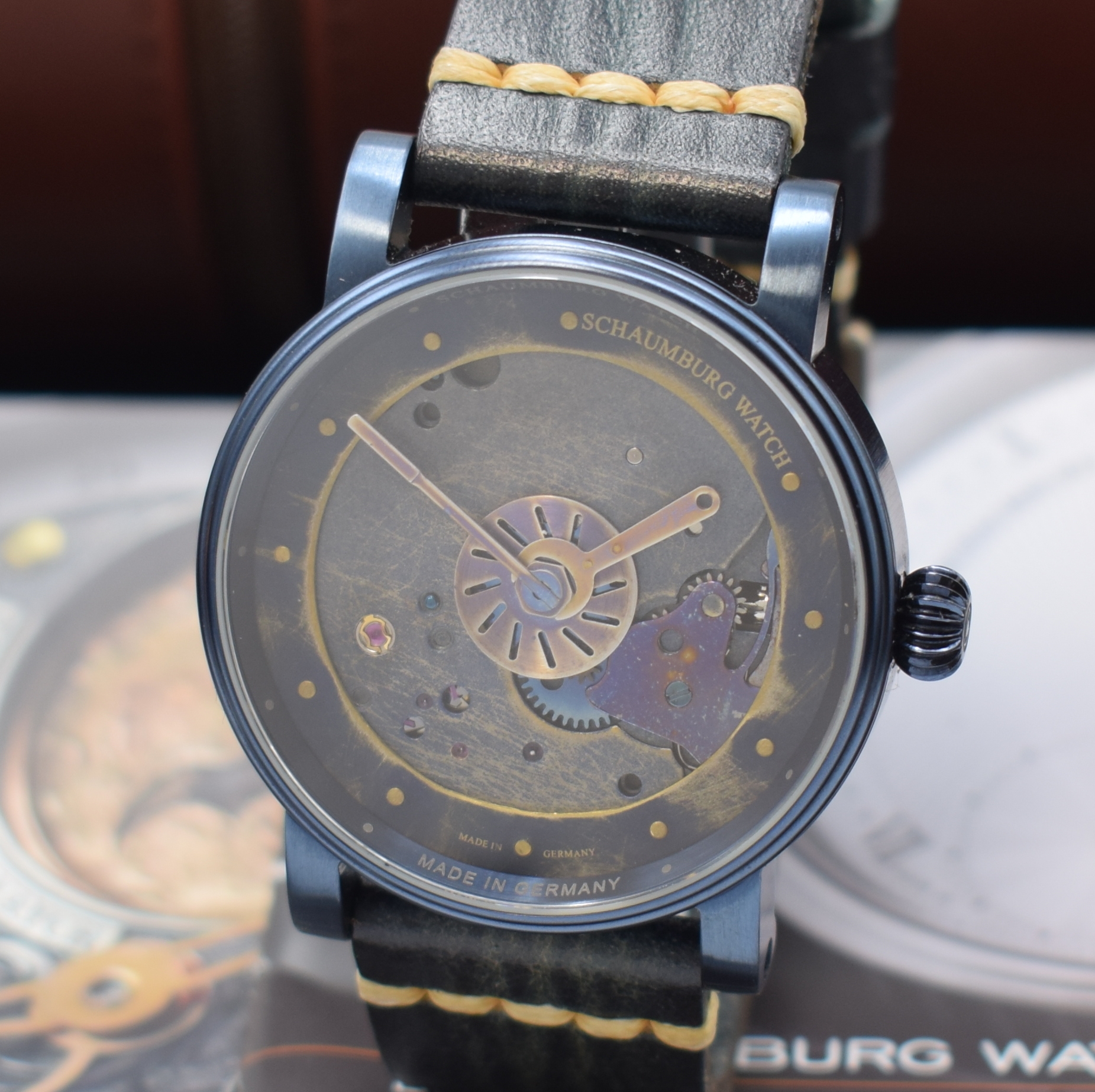Detail a: SCHAUMBURG WATCH Unikatorium SteamPunk 2, Handaufzug, gebl. Edelstahlgeh. inkl. orig. Lederband m. orig. Dornschl., beids. vergl., Boden verschr., ...