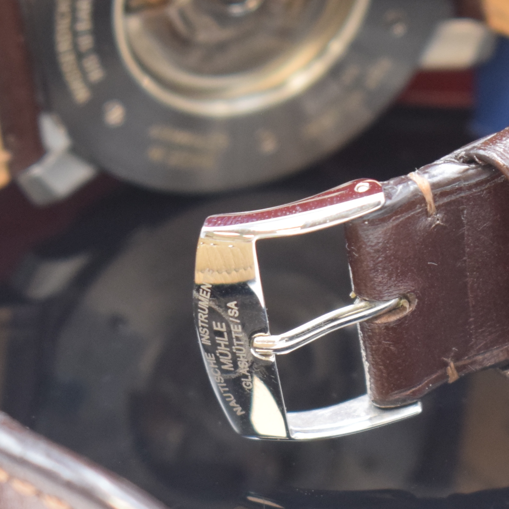 Detail b: MÜHLE GLASHÜTTE Herrenarmbanduhr M 29 Classic Referenz M1-25-57 LB, Automatik, Edelstahlgeh. inkl. orig. Lederband m. orig. Dornschl., beids. ...