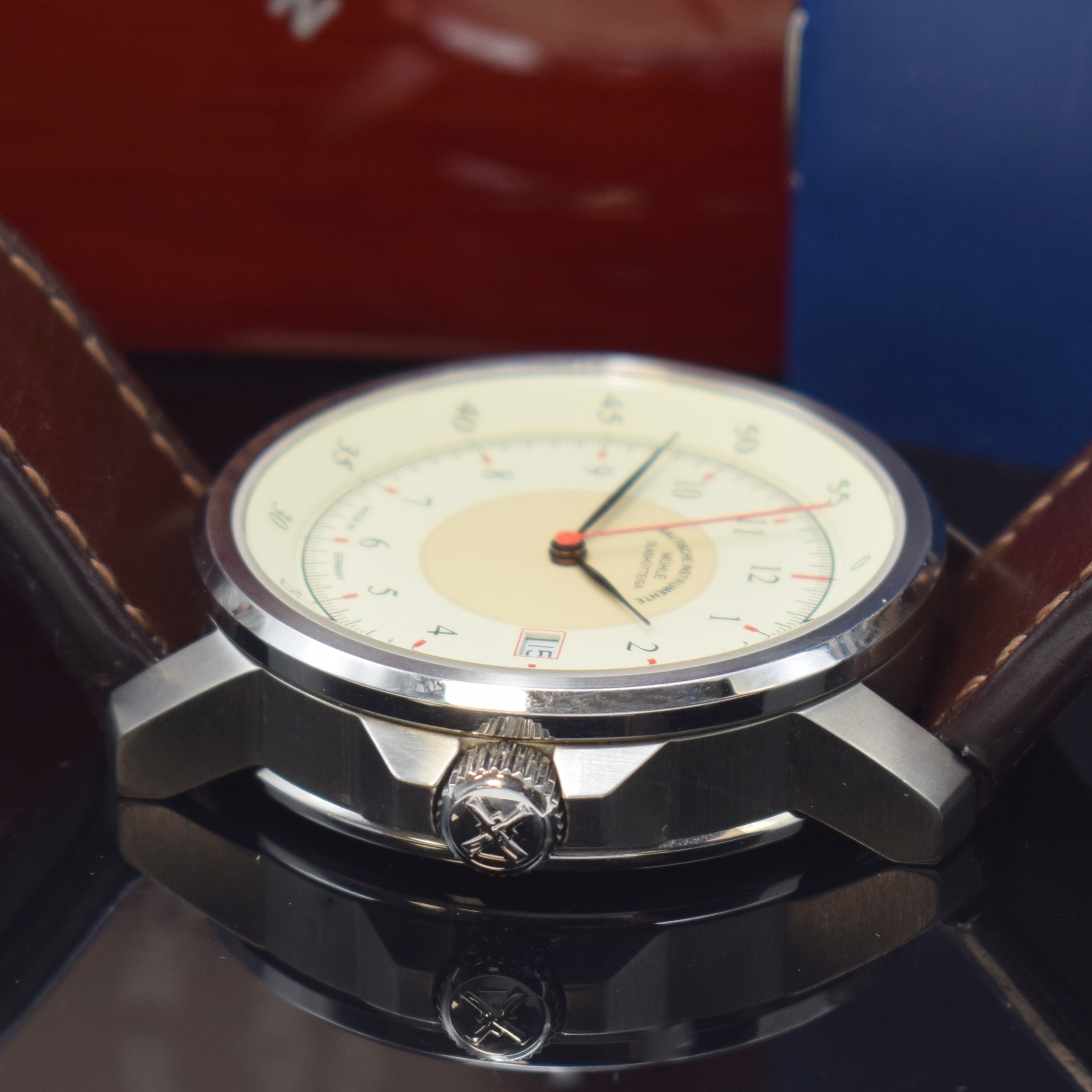 Detail c: MÜHLE GLASHÜTTE Herrenarmbanduhr M 29 Classic Referenz M1-25-57 LB, Automatik, Edelstahlgeh. inkl. orig. Lederband m. orig. Dornschl., beids. ...