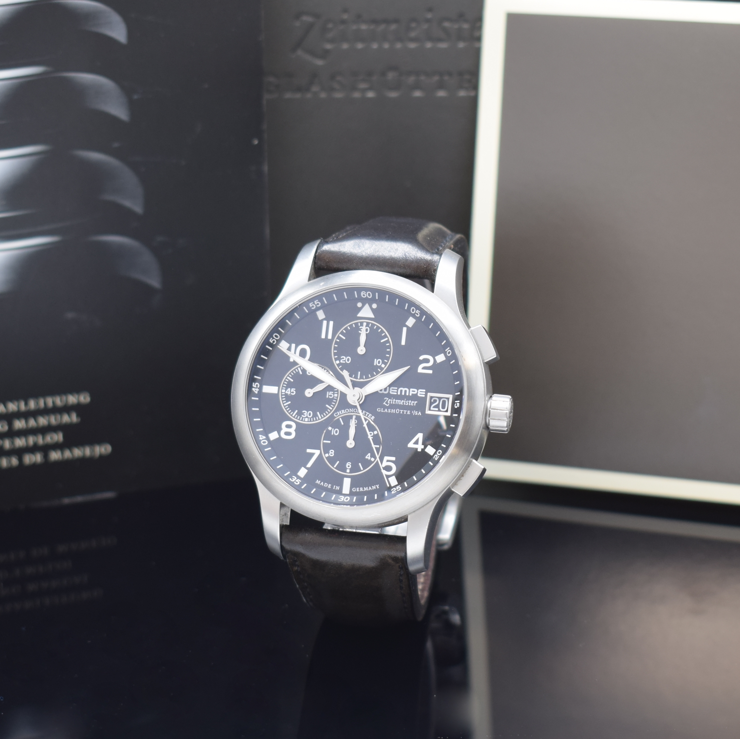 WEMPE ZEITMEISTER Armbandchronometer mit Chronograph, Automatik, Edelstahlgeh. inkl. orig. Lederband (zu ers.) m. orig. Faltschl., Boden m. Darst. ...