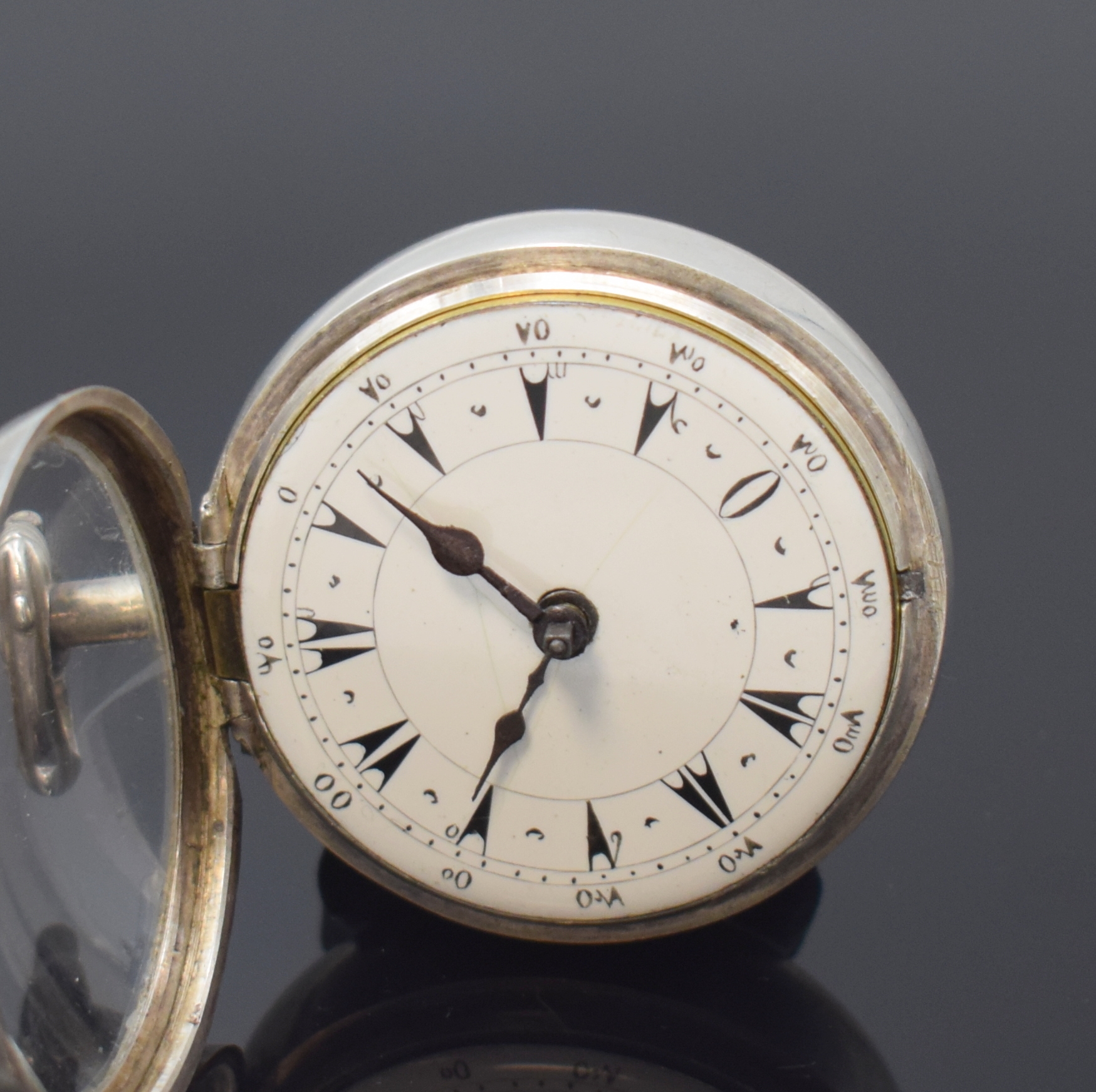 Detail d: HIGGS & EVANS Taschenuhr mit Zylinderhemmung und 2 Übergehäusen in Silber, England um 1785, Außengeh. Hallmark London 1785, beide Innengeh. ...