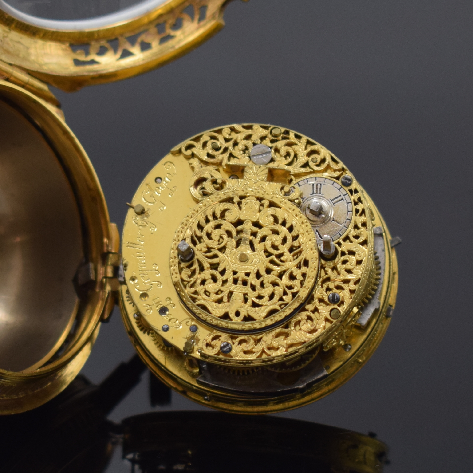 Detail b: JOSEPH GEYMÜLLER Groß-Glogau seltene Spindeltaschenuhr mit 1/4-Stunden-Repetition und Stunden-Selbstschlag, Deutschland um 1720, verg. durchbr. u. ...