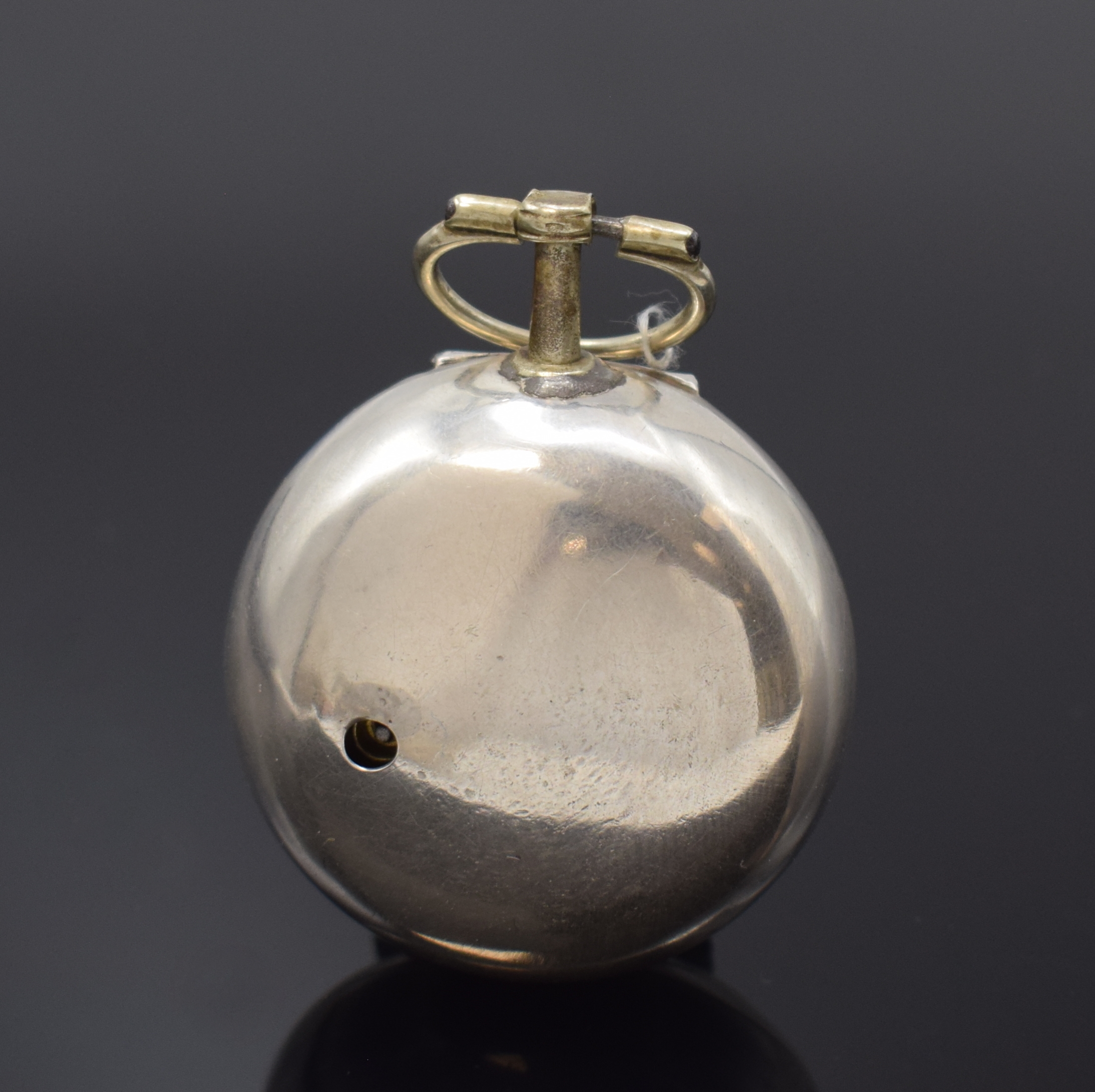 Detail b: JOS. RIGBY London frühe Zylindertaschenuhr mit Übergehäuse in Silber, London Hallmark 1754, glattes Geh., Bügel u. Übergeh. später, ...