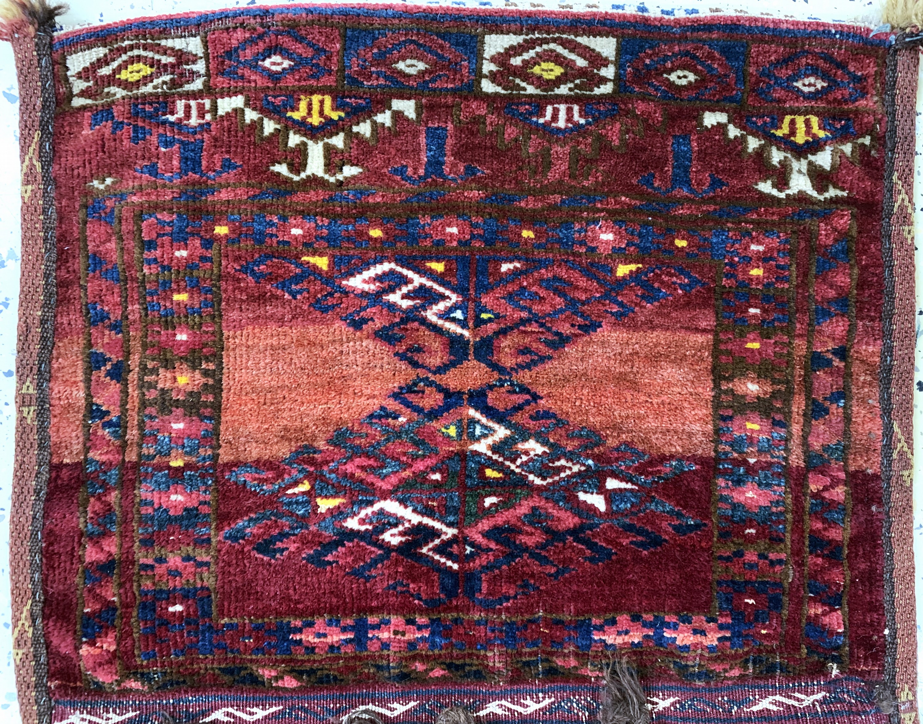 Detail a: Ersari Doppelttasche antik, Turkmenistan, um 1900, Wolle auf Wolle, ca. 120 x 62 cm, EHZ: 3