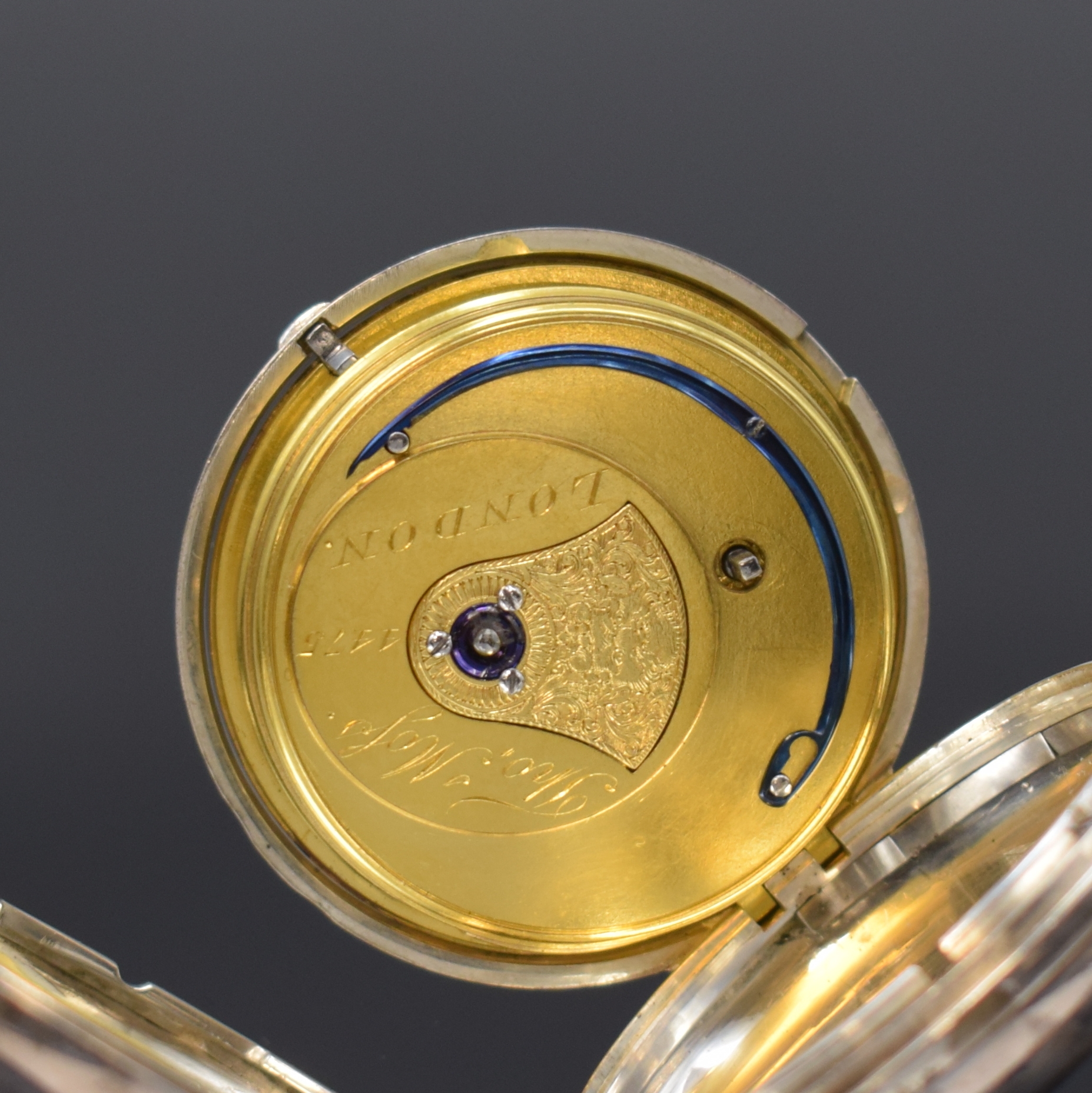 Detail e: THO. MOSS London Savonette in Sterlingsilber, London Hallmark 1805, glattes Geh., Sprungdeckel über Pendant zu öffnen, Emailzifferbl., röm. ...