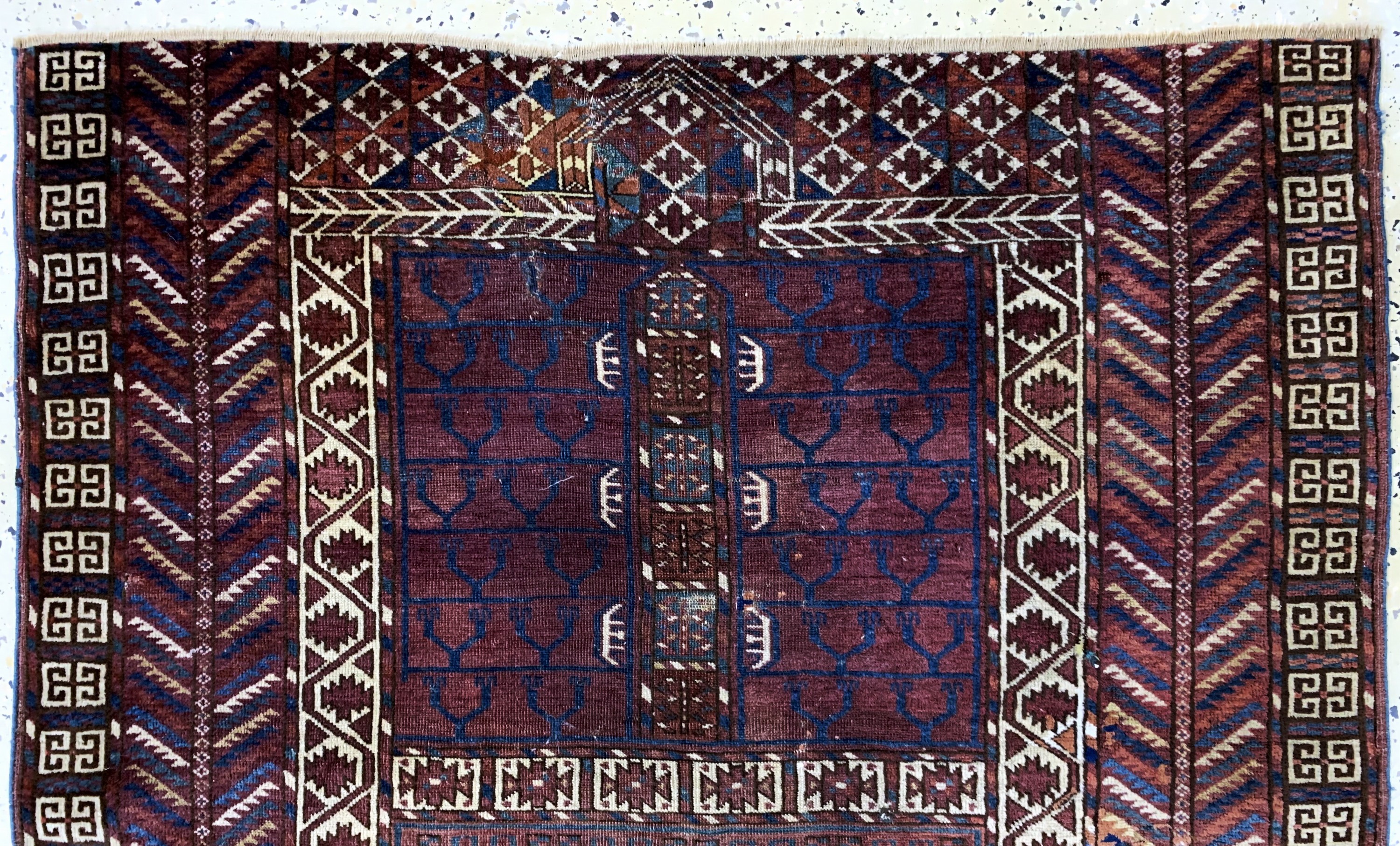 Detail a: Tekke Engsi antik, Turkmenistan, 19.Jhd, Wolle auf Wolle, ca. 140 x 113 cm, verkürzt, EHZ: 3