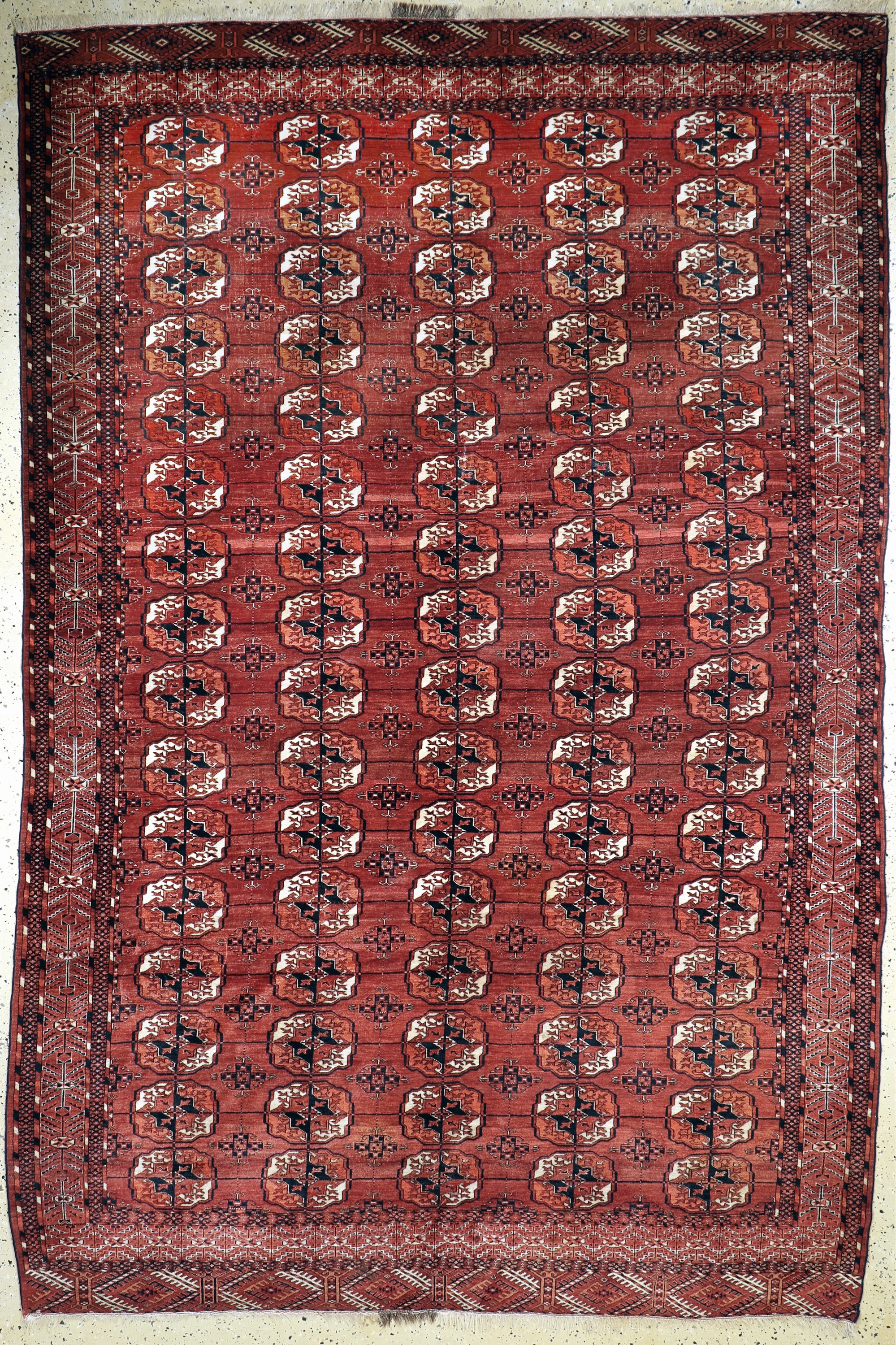 Tekke Hauptteppich antik, Turkmenistan, 19.Jhd, Wolle auf Wolle, ca. 350 x 230 cm, EHZ: 2-3