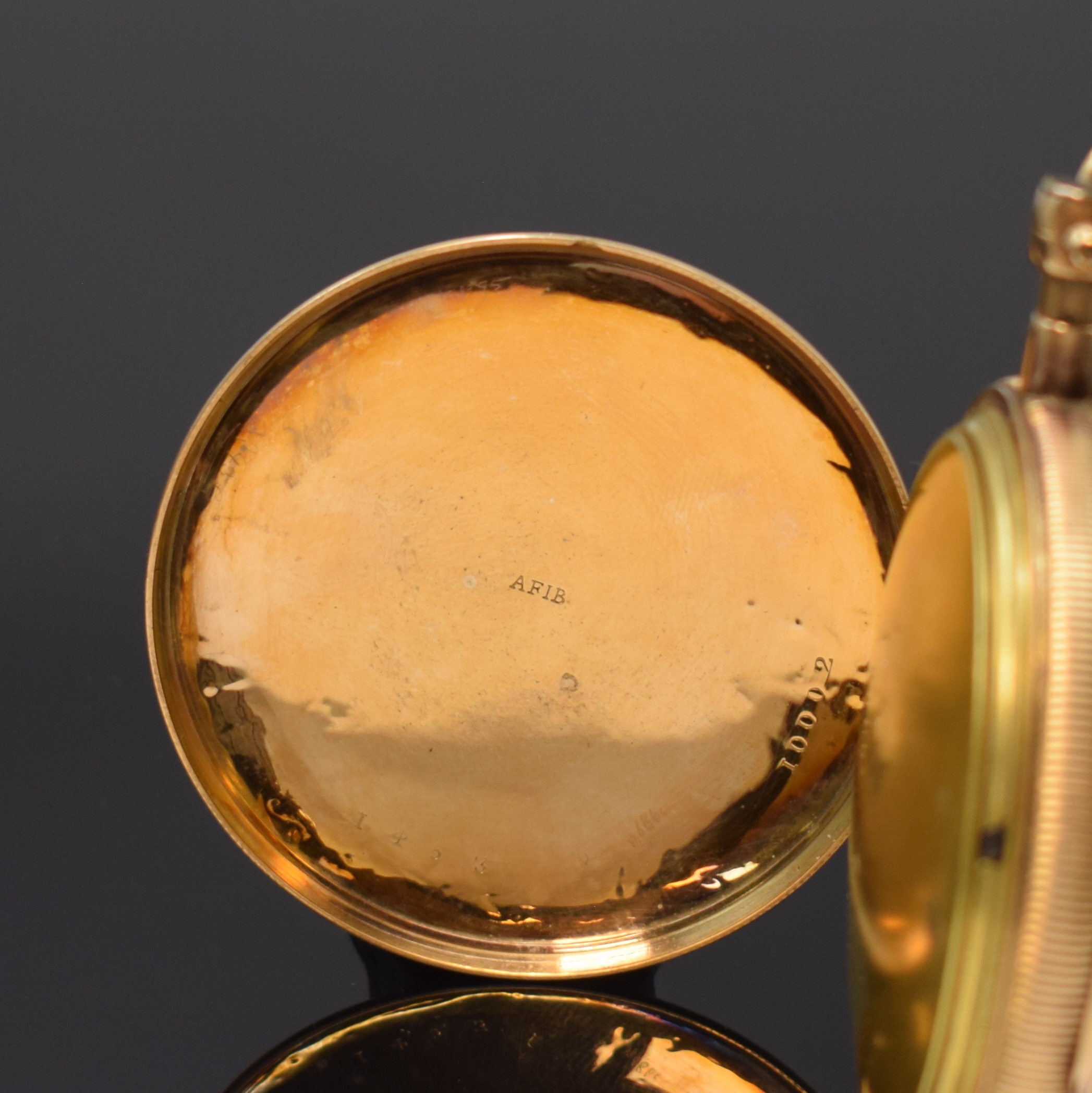 Detail b: Spindeltaschenuhr mit 1/4-Stundenrepetition in RoseG 750/000, Schweiz um 1820, guill. Geh. m. geripptem Rand, Schlagwerk-Auslösung über Pendant, ...