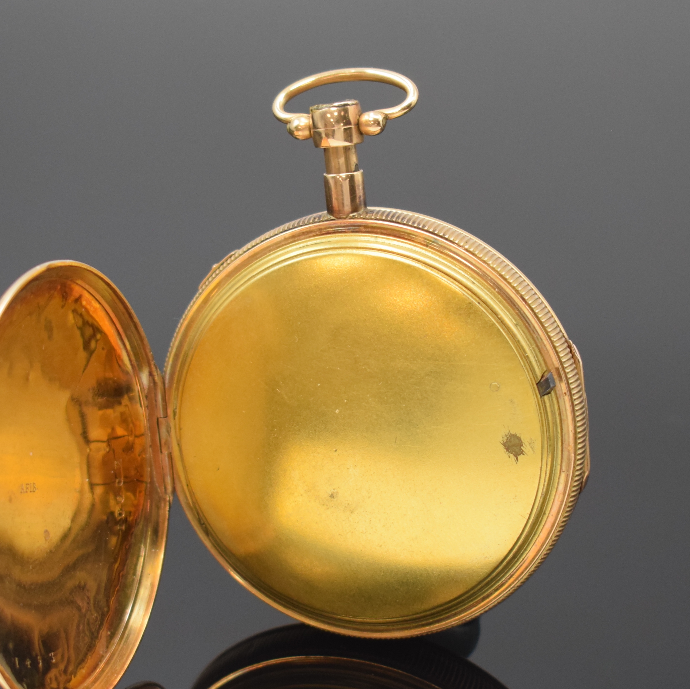 Detail c: Spindeltaschenuhr mit 1/4-Stundenrepetition in RoseG 750/000, Schweiz um 1820, guill. Geh. m. geripptem Rand, Schlagwerk-Auslösung über Pendant, ...