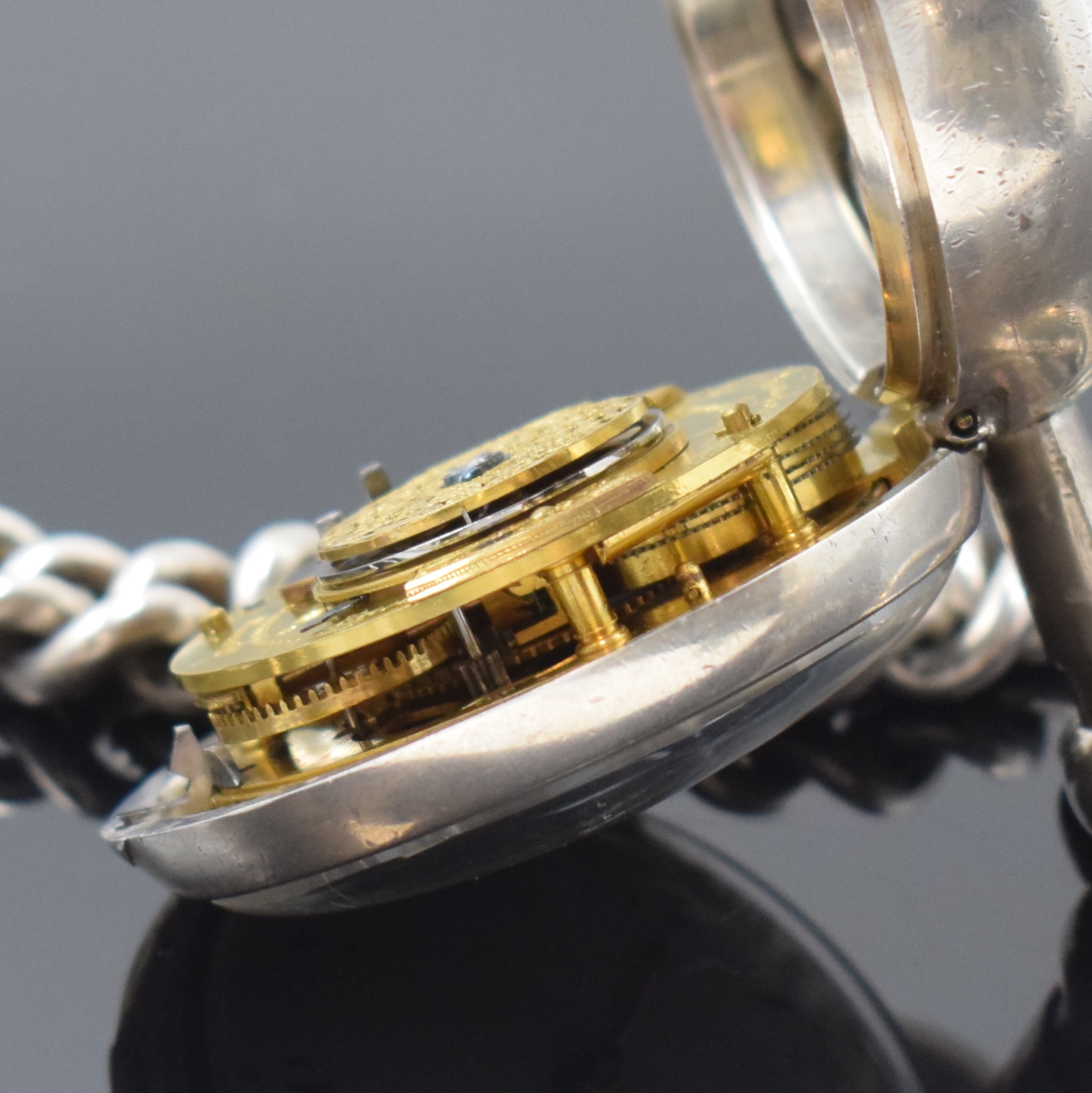 Detail g: JA'S SWINGLER GRANTHAM extrem schwere Doppel- Gehäuse Spindeltaschenuhr in Sterlingsilber an schwerer Silberkette, London Hallmark 1811,glatte ...