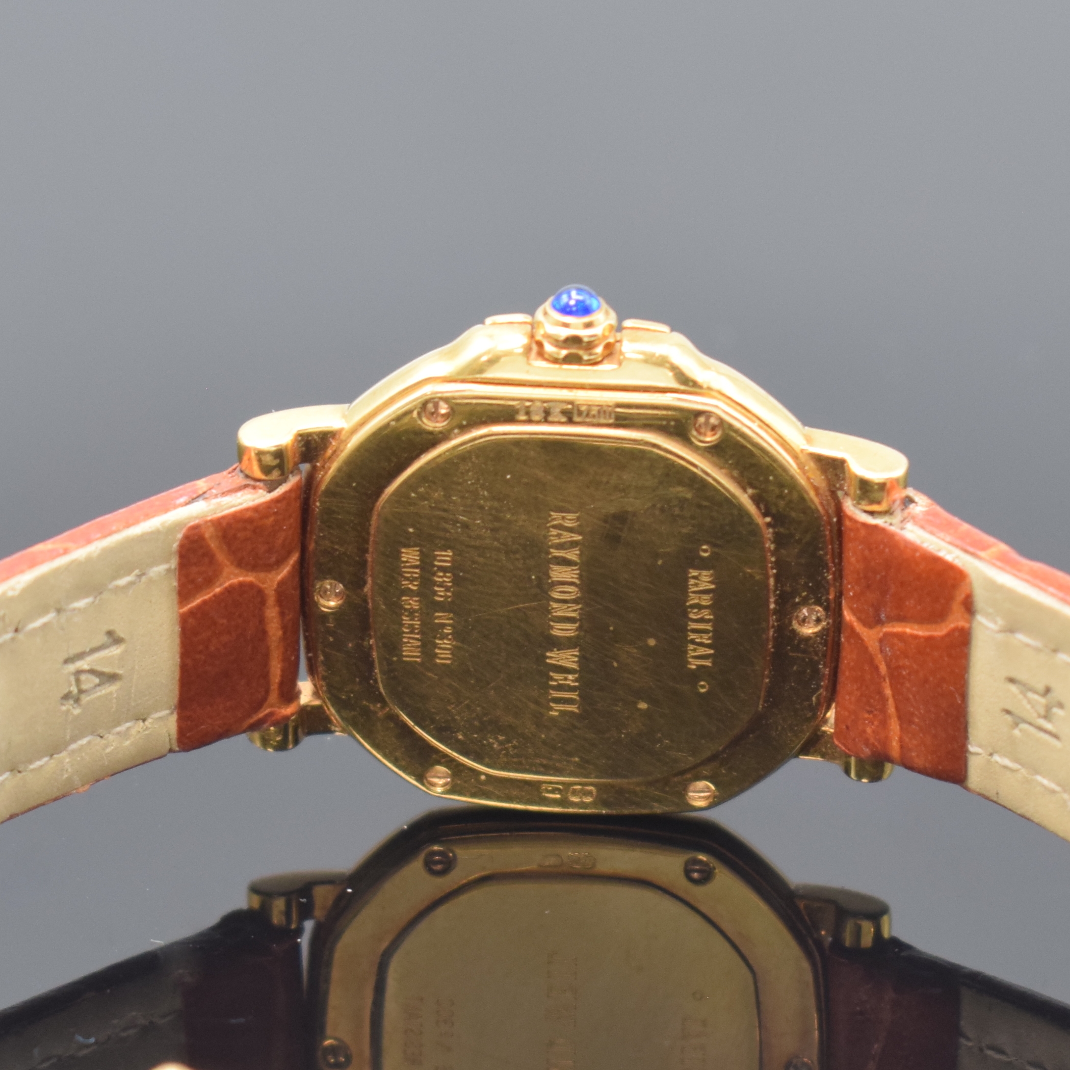 Detail d: RAYMOND WEIL Parsifal in GG 750/000 mit Diamanten Referenz 10.856, Schweiz um 2000, quarz, Boden 6-fach verschr., Schmuckkrone, neutr. Lederband m. ...