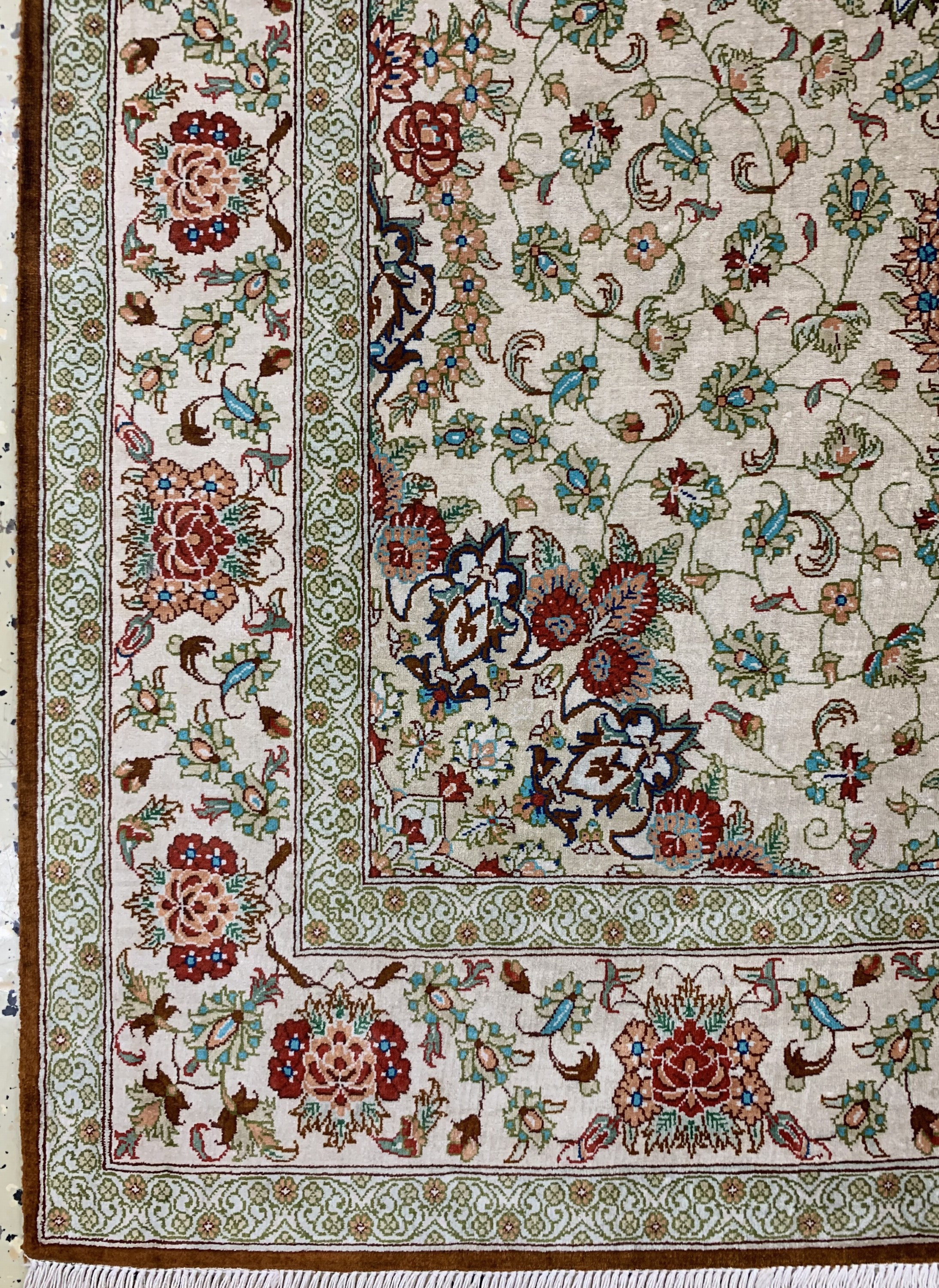 Detail b: Ghom Seide fein, Persien, Ende 20.Jhd, reine Naturseide, ca. 152 x 100 cm, ca. 1,0 Mio. Kn/qm, EHZ: 1-2