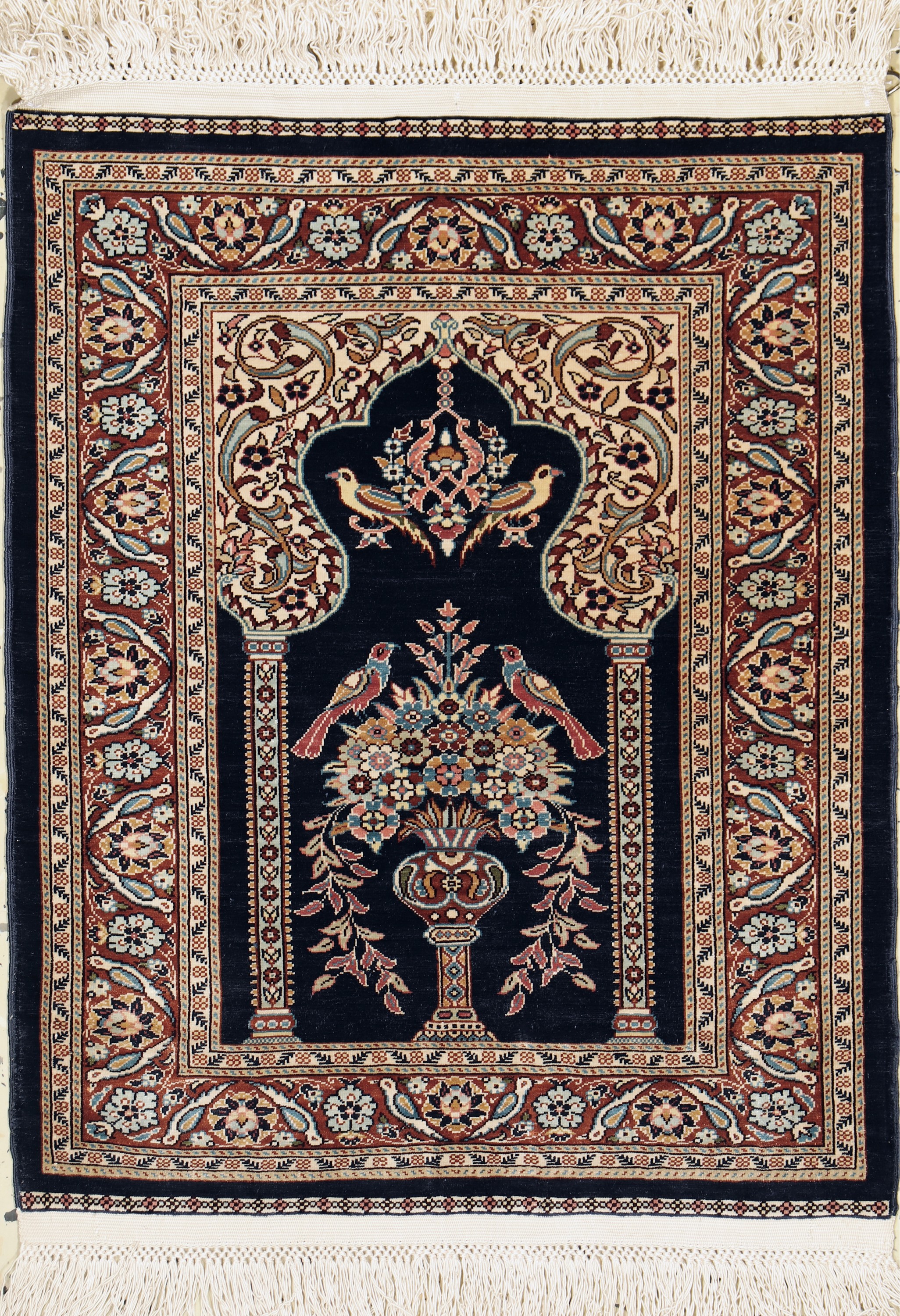 Hereke Seide fein, Türkei, Ende 20.Jhd, reine Naturseide, ca. 48 x 39 cm, ca. 1,0 Mio.Kn/qm, EHZ: 1