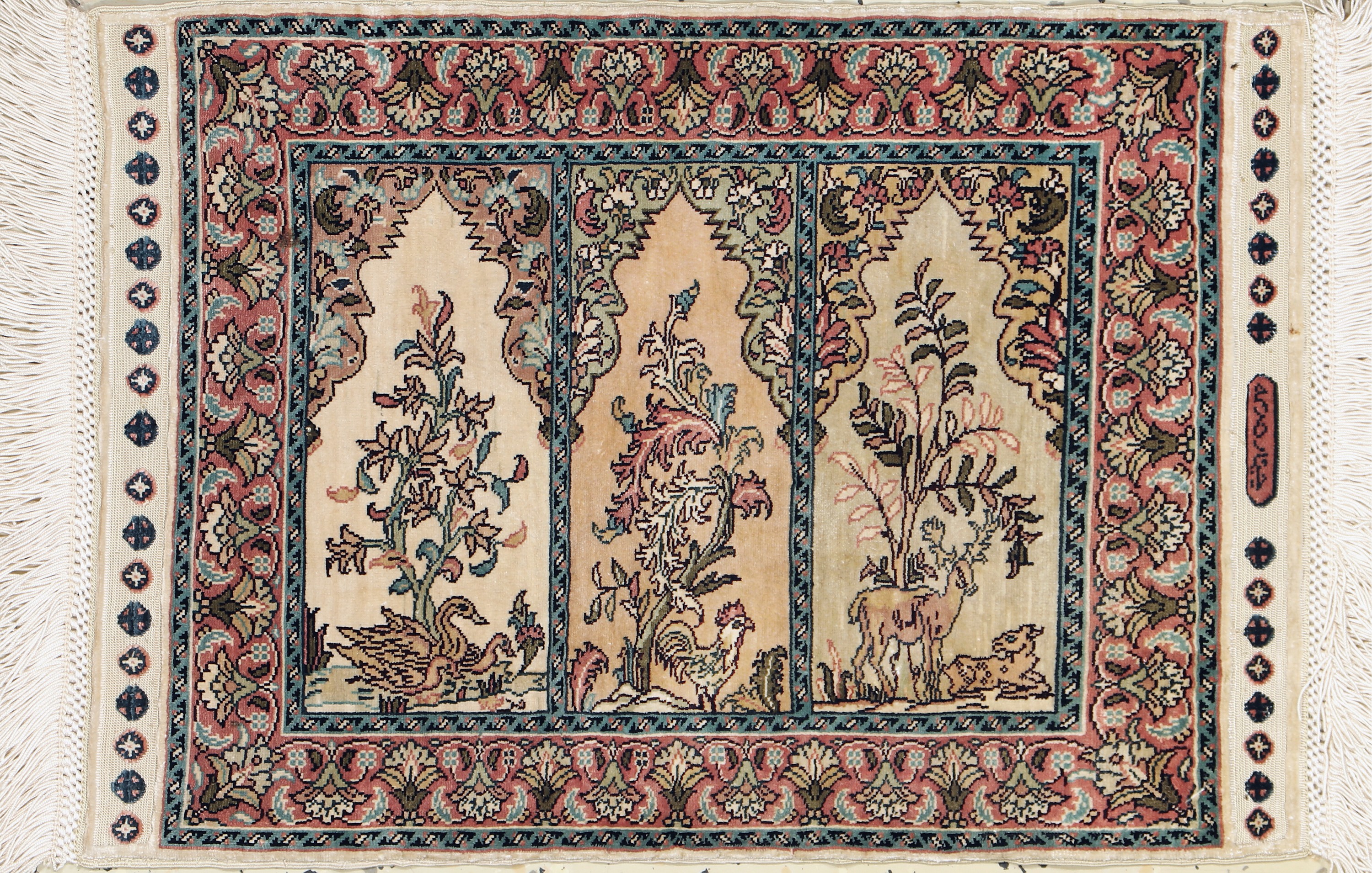 Hereke Seide fein Türkei, signiert(Tschinar), Ende 20.Jhd, reine Naturseide, ca. 45 x 33 cm, ca. 1,0 Mio. Kn/qm, EHZ: 1