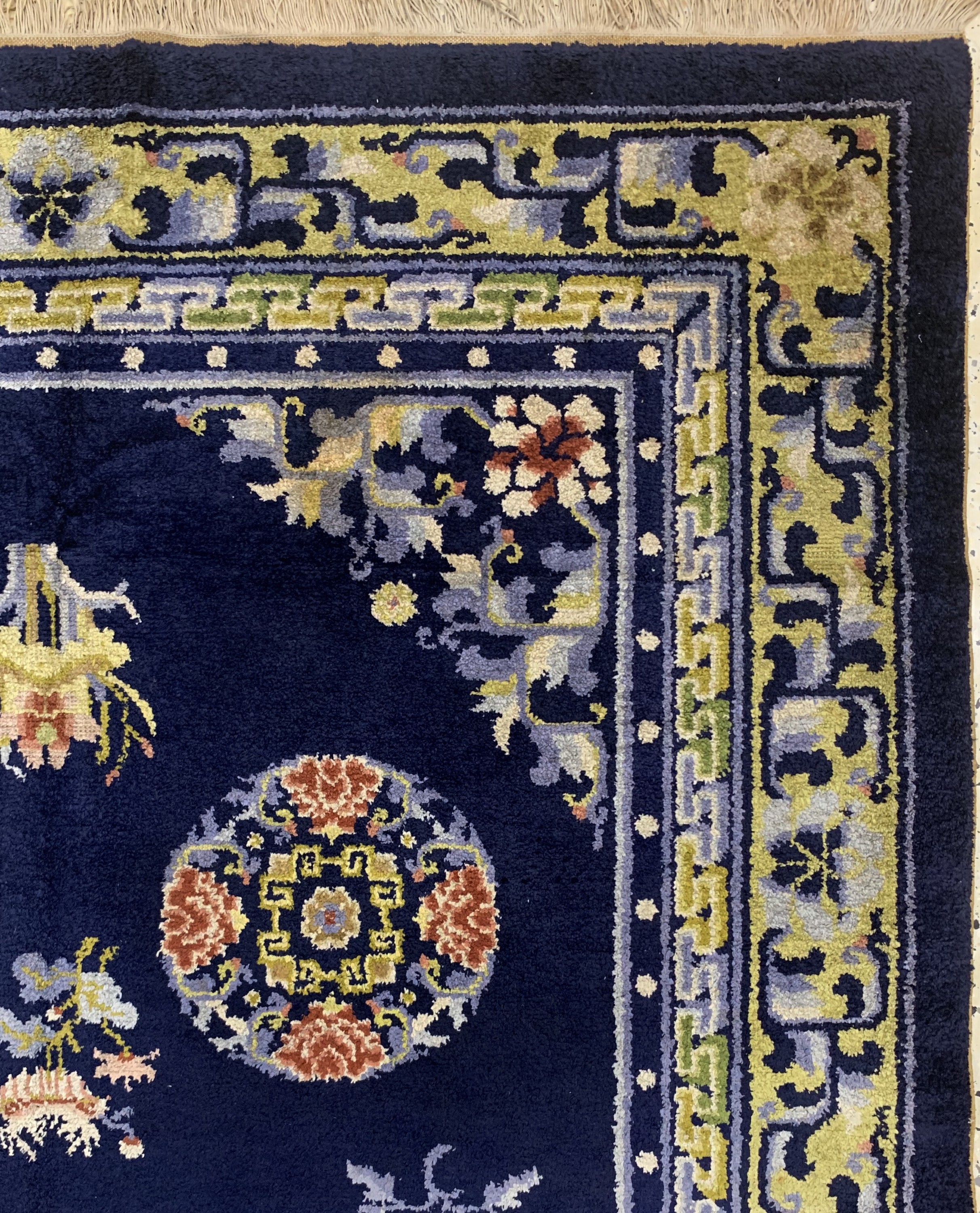 Detail e: Seiden Peking, China, Anfang 20.Jhd, Seide auf Baumwolle, ca. 243 x 160 cm, EHZ: 2