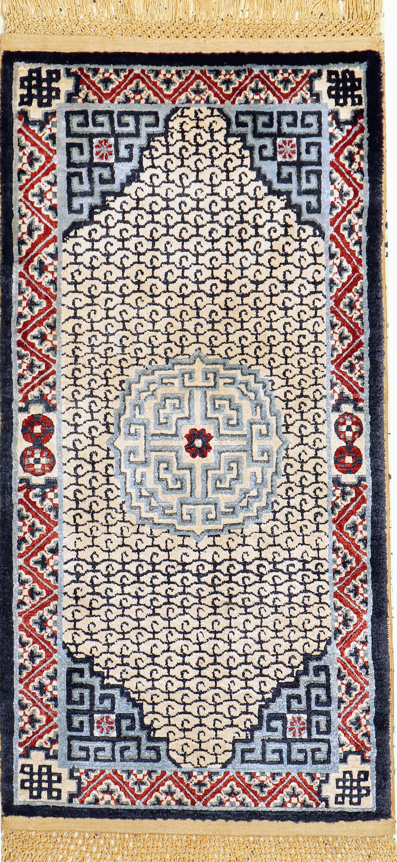 Seiden Peking, China, Anfang 20.Jhd, reine Naturseide, ca. 90 x 47 cm, EHZ: 1-2
