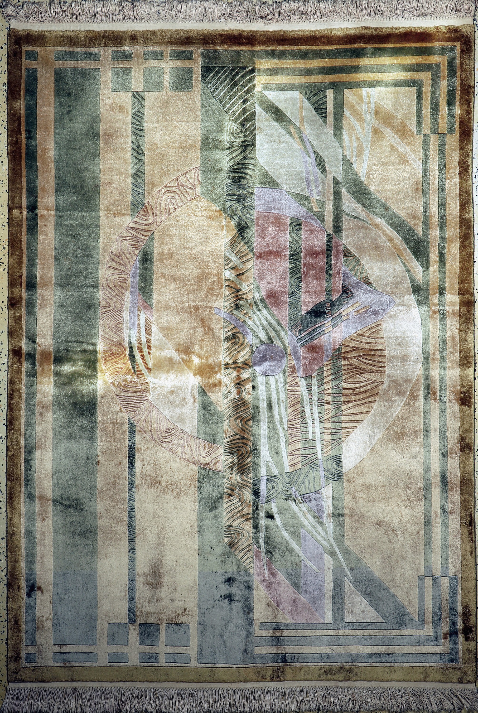 "Seiden-Teppich", China, Ende 20.Jhd, reineNaturseide, ca. 227 x 159 cm, EHZ: 2