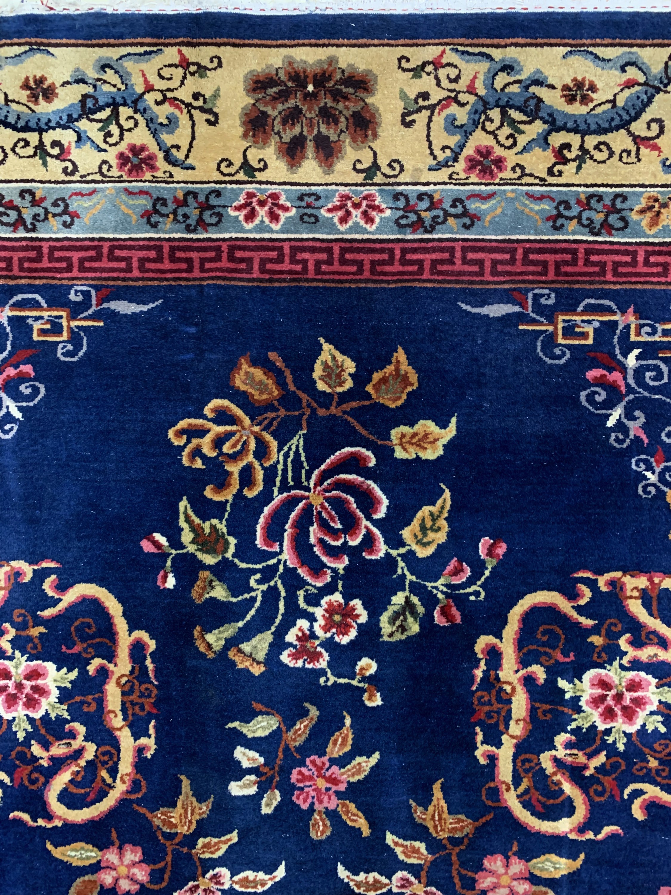 Detail f: Aubusson Teppich, China, Mitte 20.Jhd, Wolle auf Baumwolle, ca. 400 x 300 cm, EHZ: 2