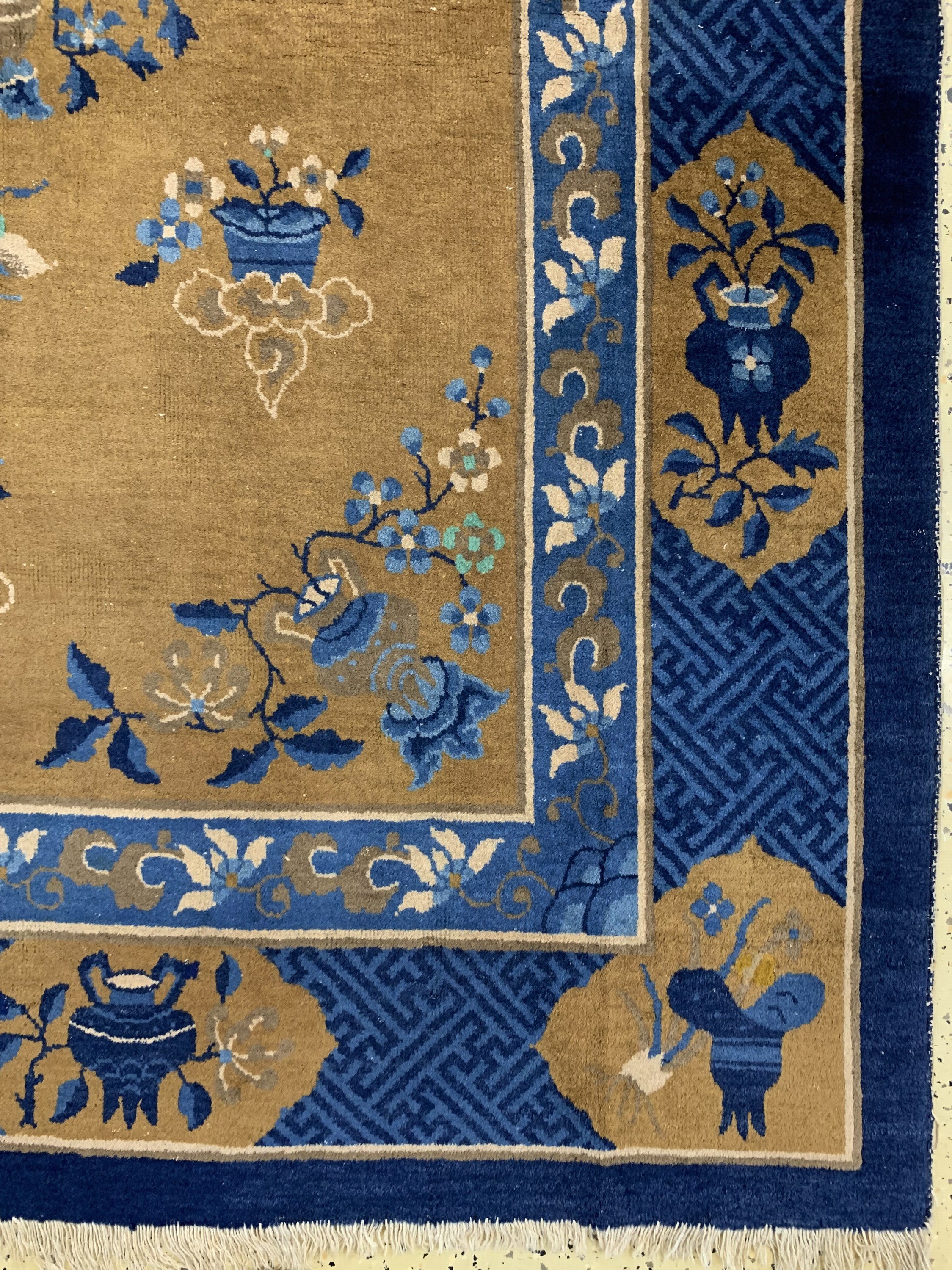 Detail a: Peking antik, China, um 1900, Wolle auf Baumwolle, ca. 330 x 242 cm, EHZ: 2-3