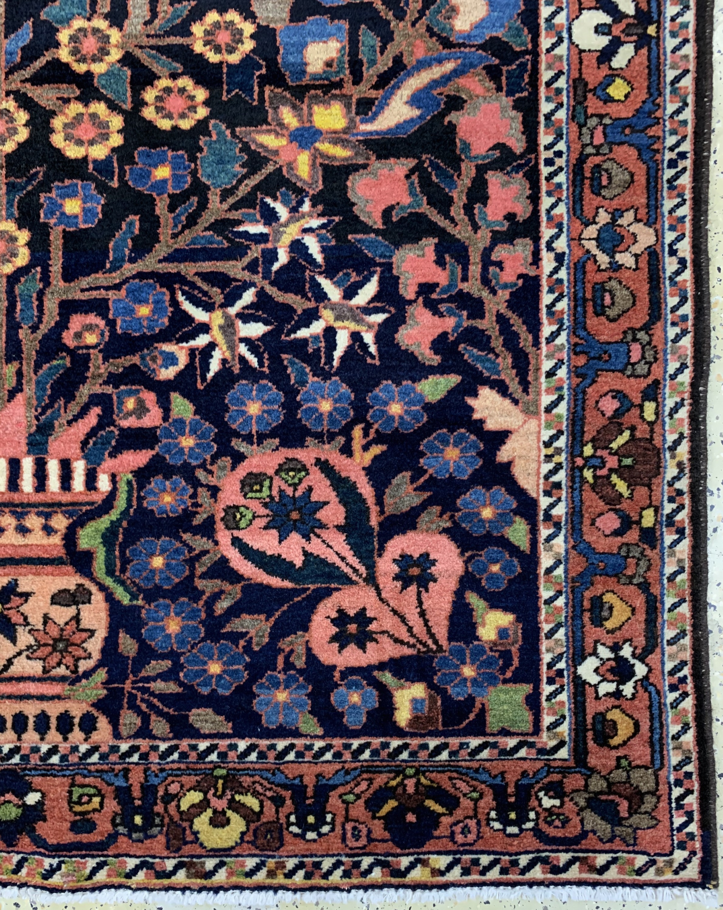 Detail a: Bachtiar fein, Persien, Mitte 20.Jhd, Wolleauf Baumwolle, ca. 252 x 150 cm, EHZ: 1-2, (fachkundig gereinigt)