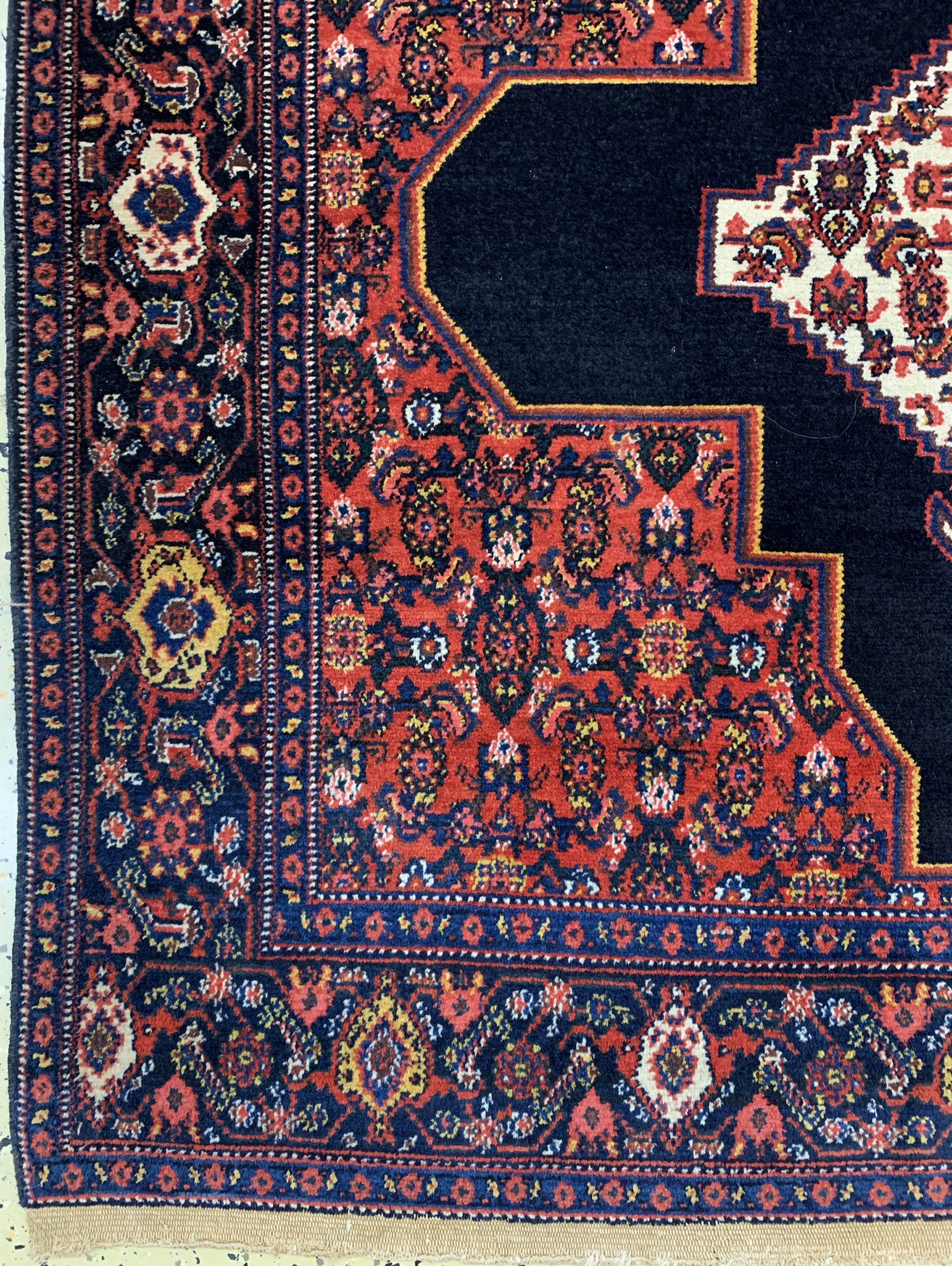Detail b: Senneh antik, Persien, um 1900, Wolle auf Baumwolle, ca. 194 x 130 cm, EHZ: 2