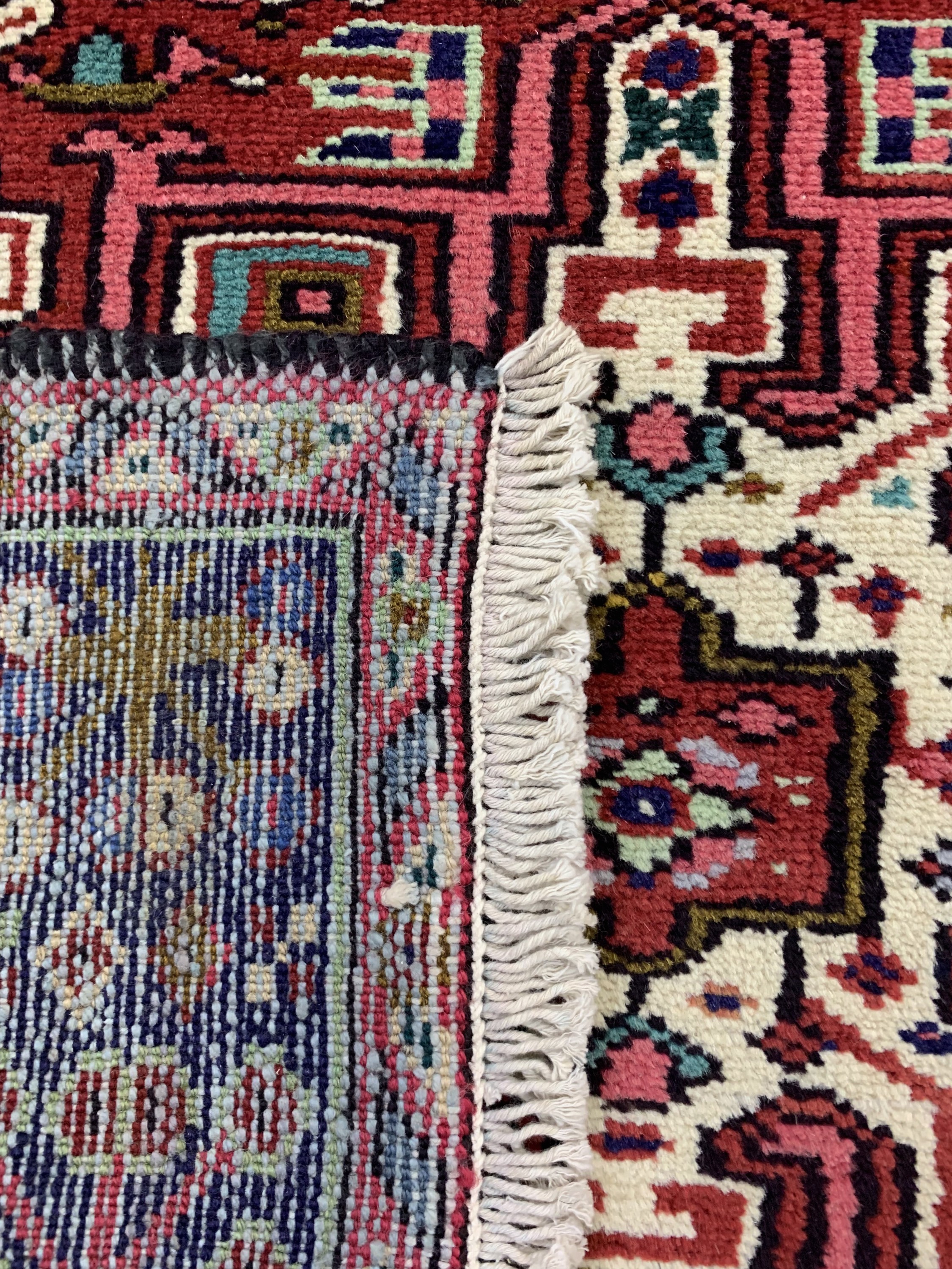 Detail e: Gharadjeh, Persien, Mitte 20.Jhd, Wolle aufBaumwolle, ca. 313 x 104 cm, EHZ: 2