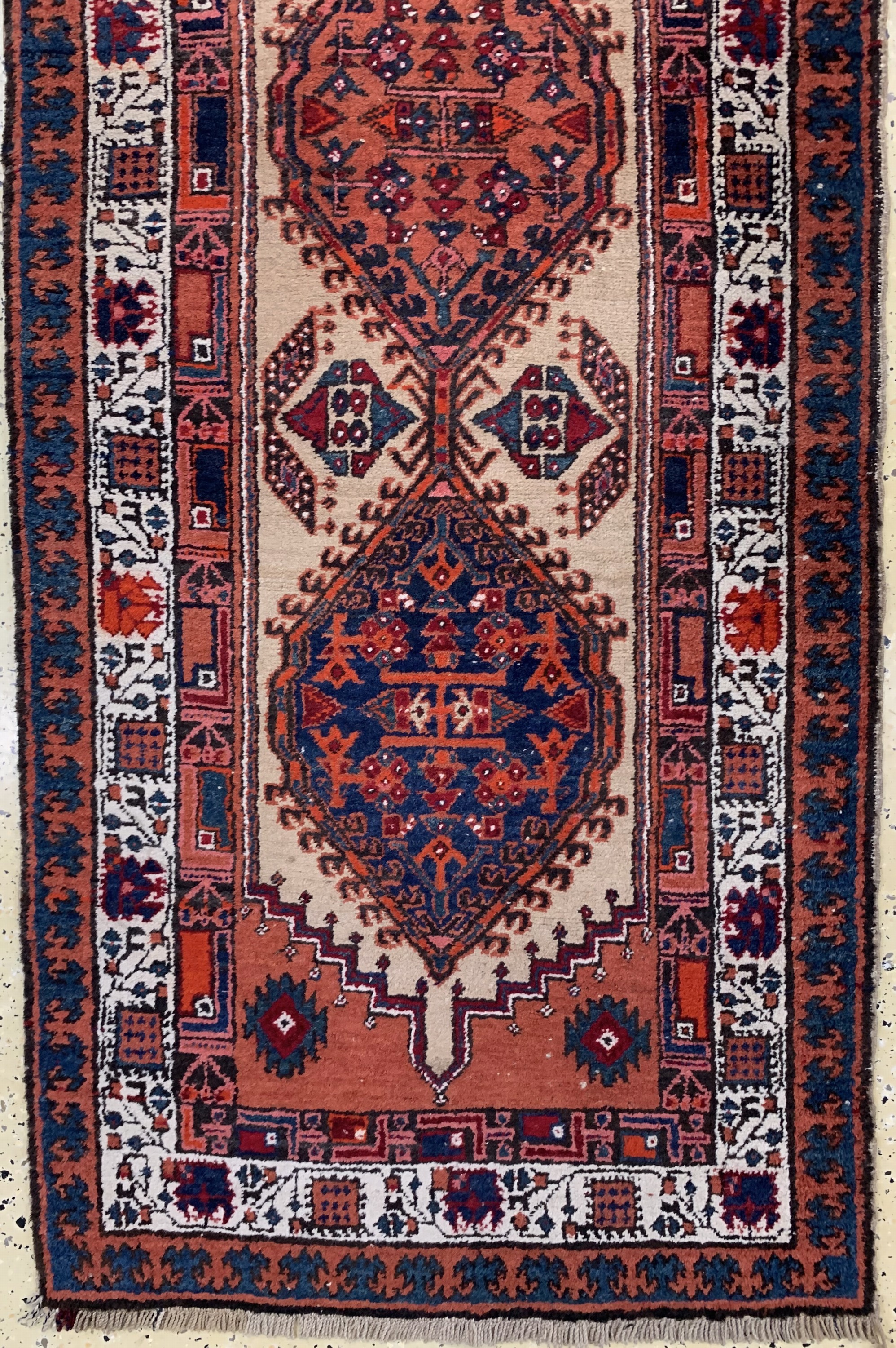 Detail d: Antiker Sarab, Persien, um 1900, Wolle auf Wolle, ca. 335 x 90 cm, EHZ: 4