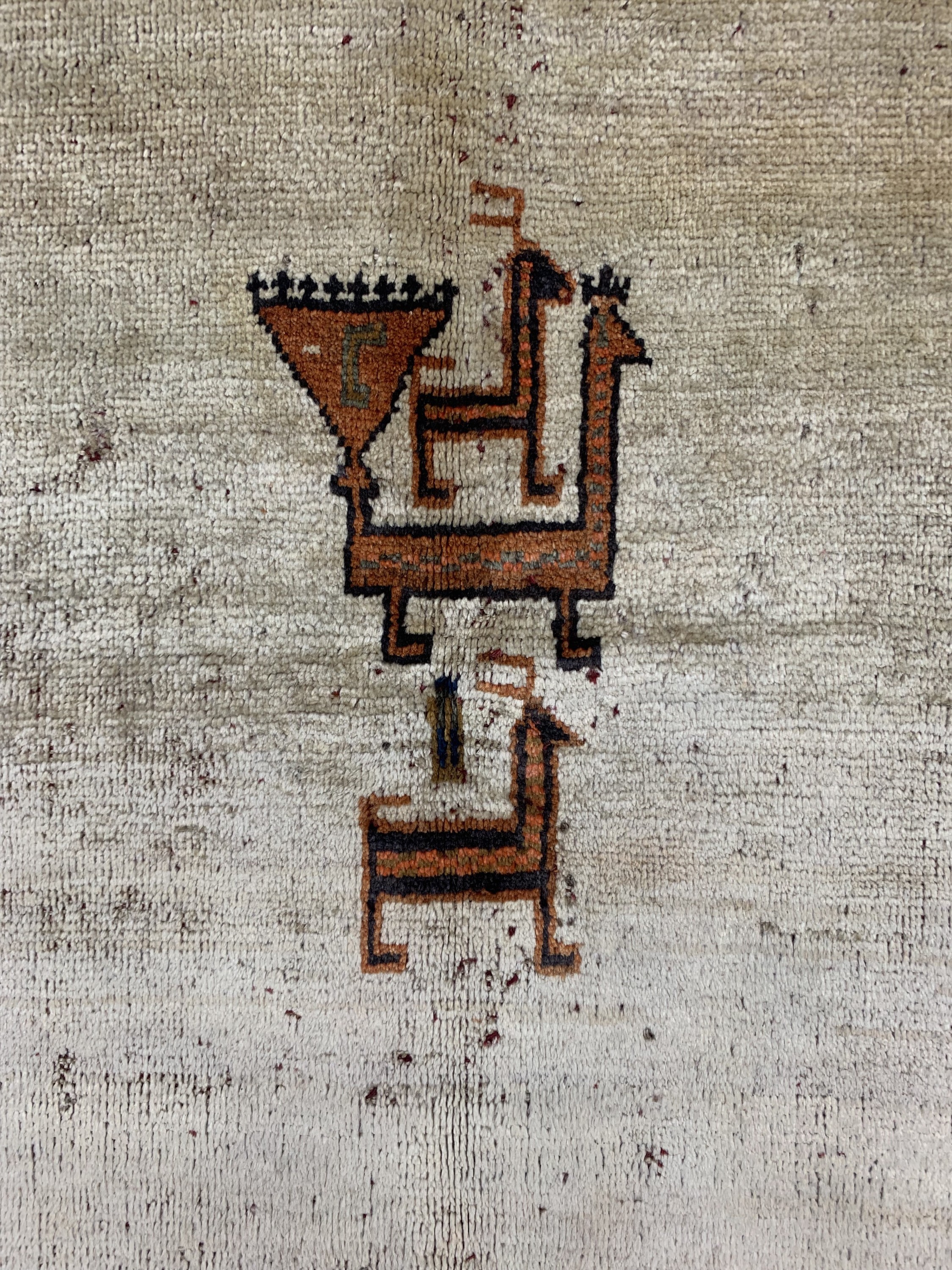 Detail e: Gabbeh alt, Persien, Anfang 20.Jhd, Wolle auf Wolle, ca. 195 x 135 cm, EHZ: 2-3