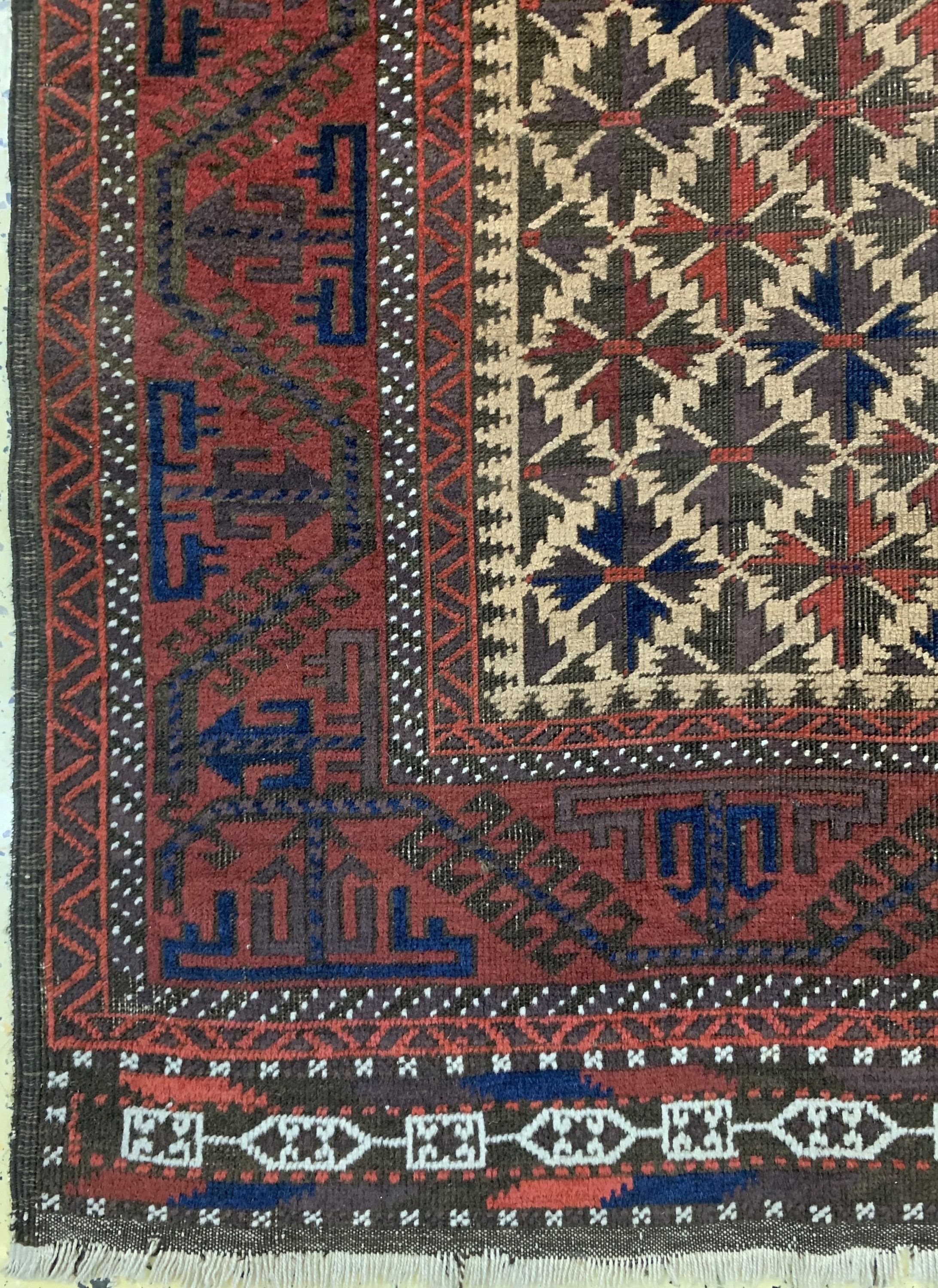 Detail b: Belutsch antik, Persien, 19.Jhd, Wolle auf Wolle, ca. 190 x 105 cm, EHZ: 3-4
