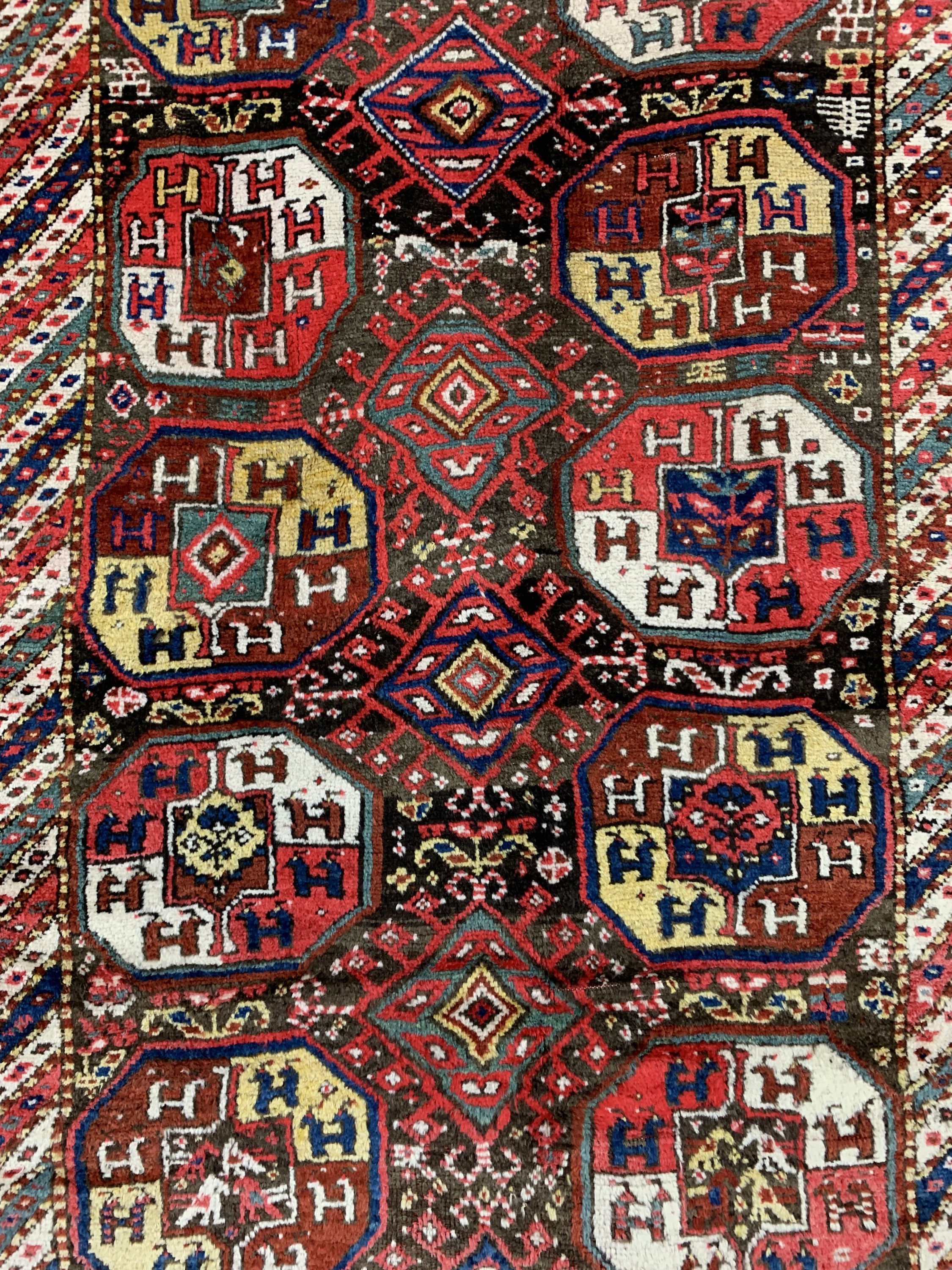 Detail c: Khorasan Kordi, Persien, Anfang 20.Jhd, Wolle auf Wolle, ca. 295 x 148 cm, EHZ: 2-3
