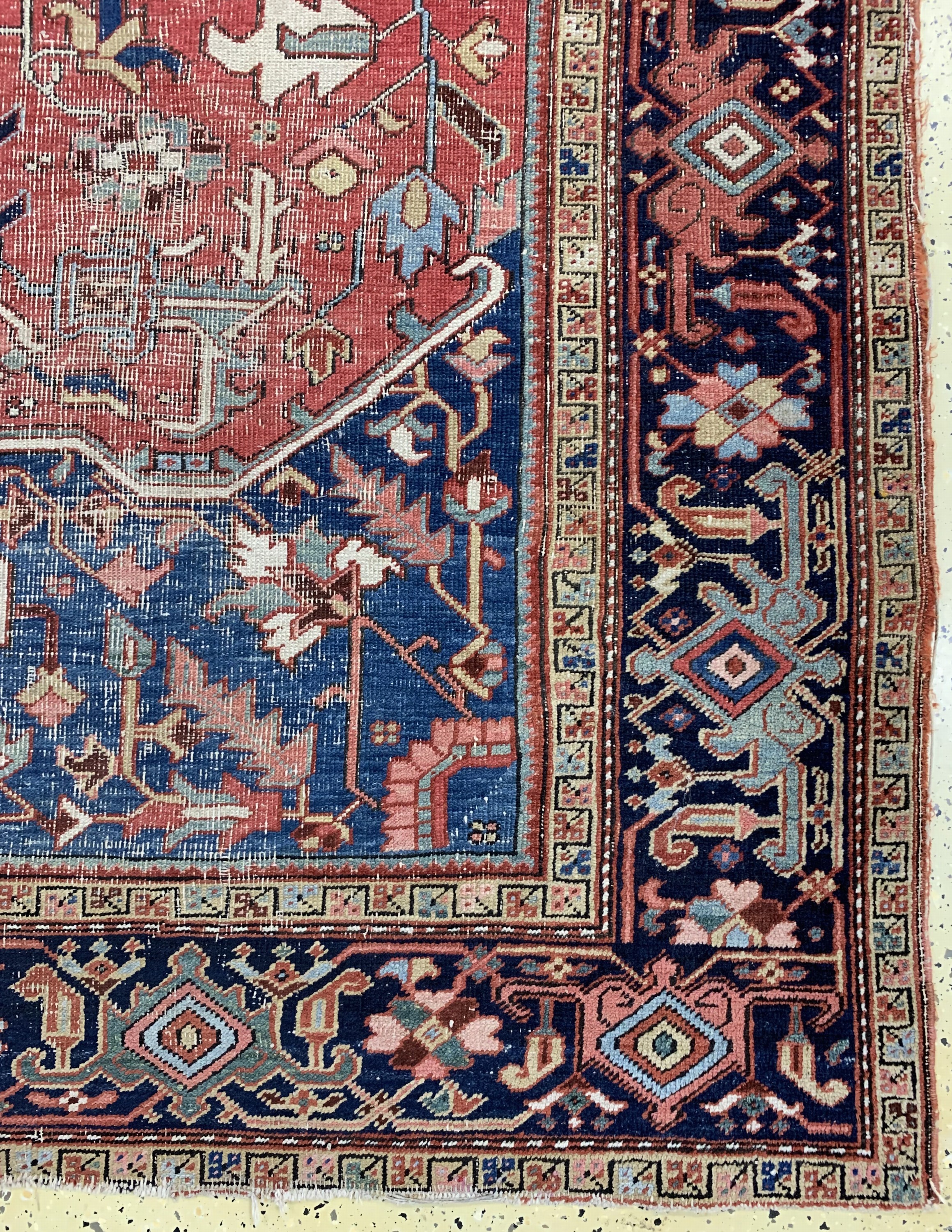 Detail a: Antiker Heriz, Persien, um 1900, Wolle auf Baumwolle, ca. 375 x 236 cm, EHZ: 3