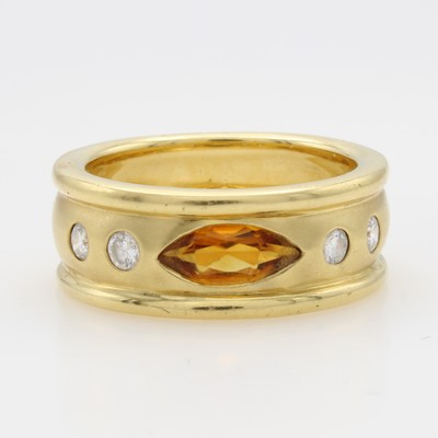 26847189a - Ring mit Citrin und Brillanten, GG 750/000, z.T. matt., navettef. Citrin, 4 Brill. zus. ...