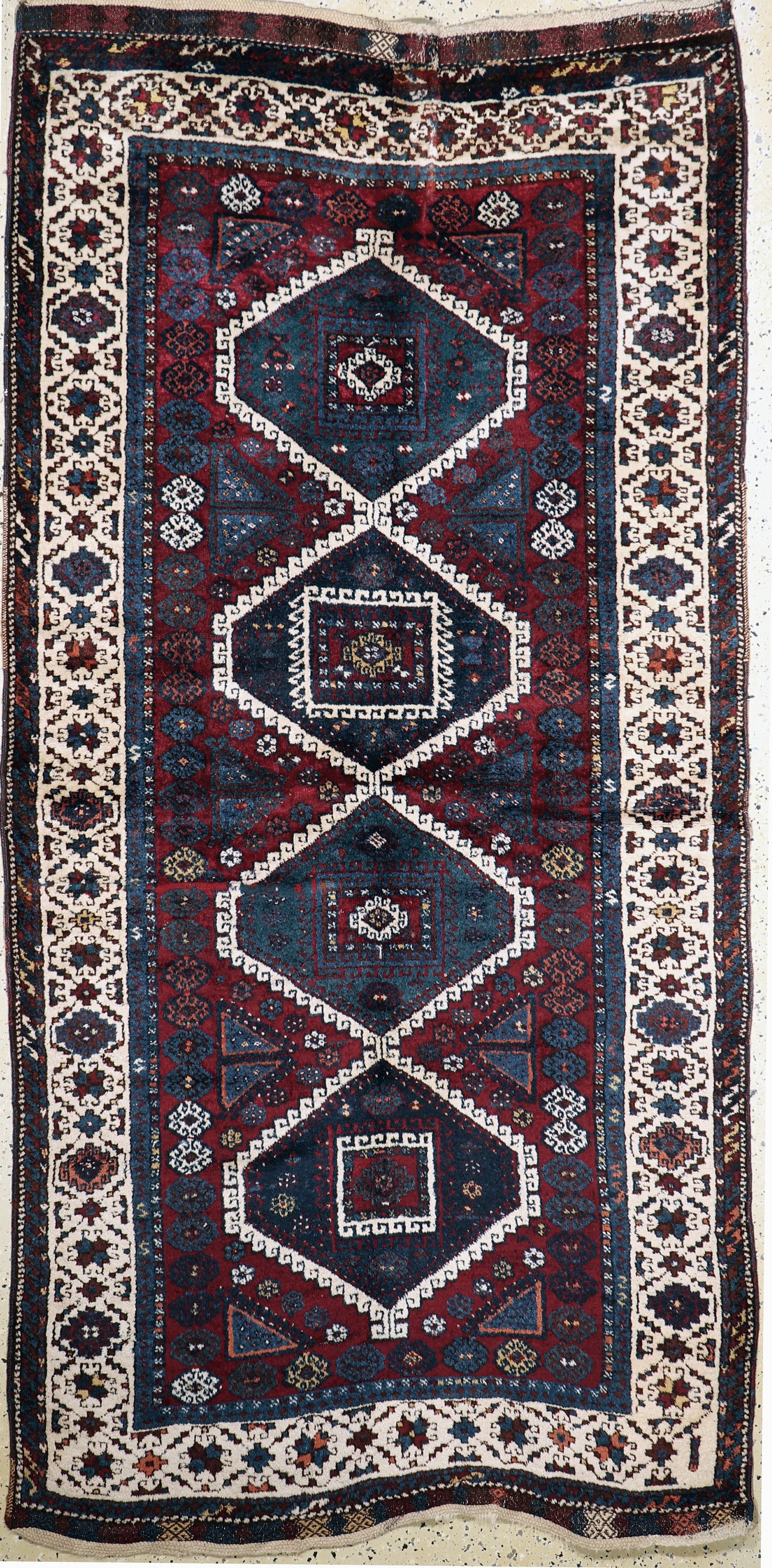 Yürük antik, Türkei, um 1900, Wolle auf Wolle, ca. 265 x 127 cm, EHZ: 2-3(geflickt)