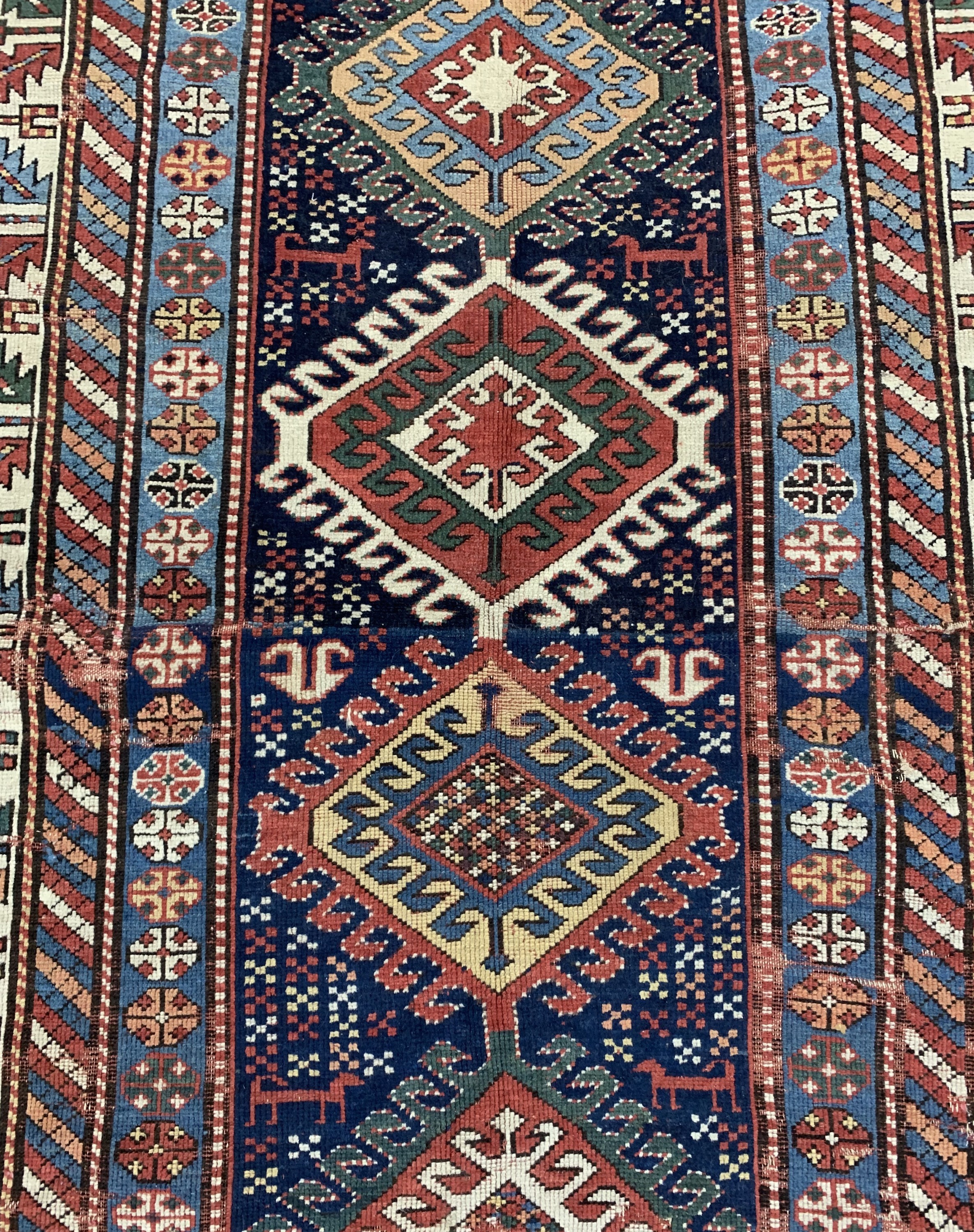 Detail c: Antiker Kazak, Kaukasus, 19.Jhd, Wolle auf Wolle, ca. 210 x 135 cm, EHZ: 4