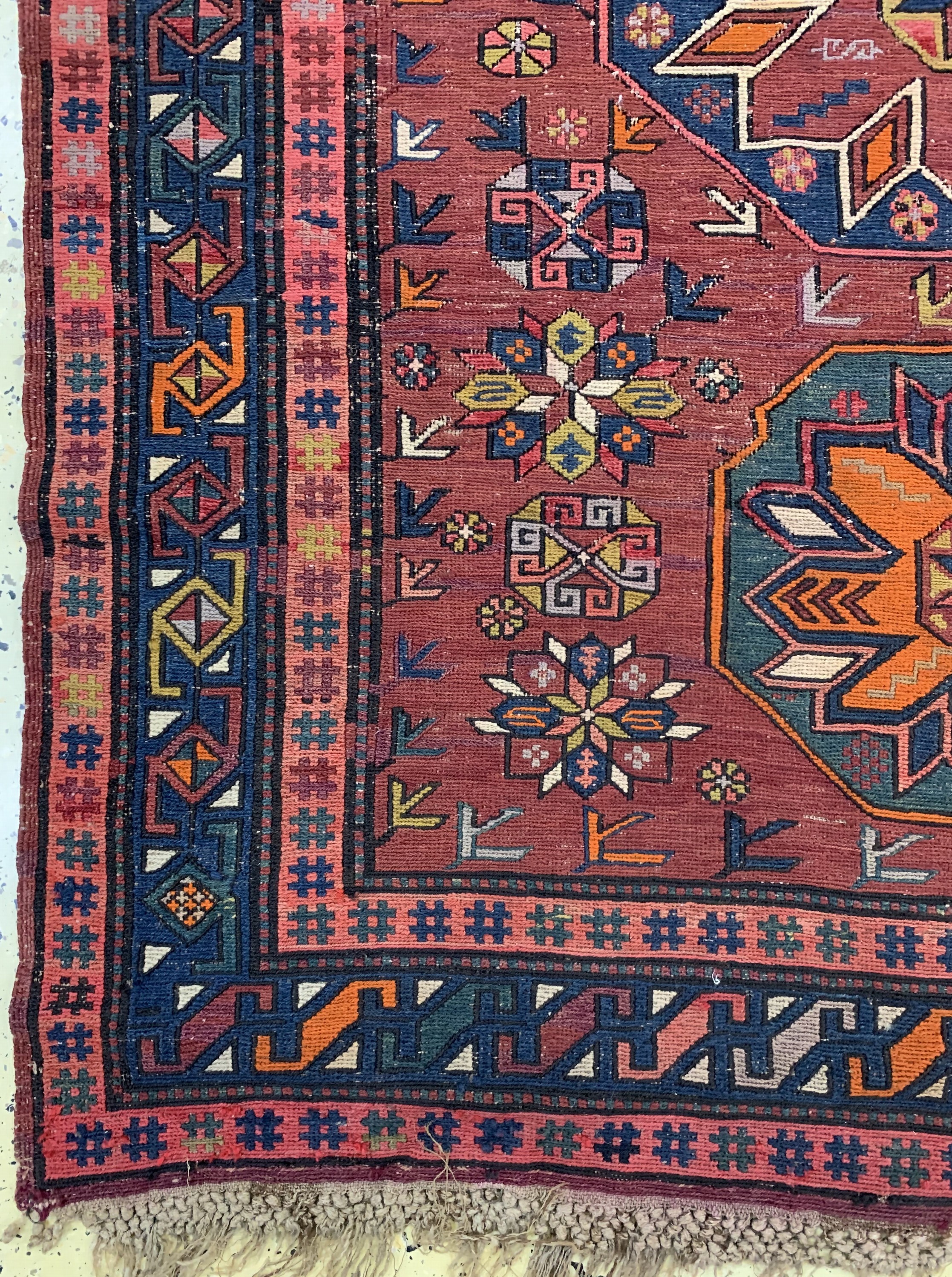 Detail b: Sumakh alt, Kaukasus, Anfang 20.Jhd, Wolle auf Wolle, ca. 204 x 125 cm, EHZ: 2-3