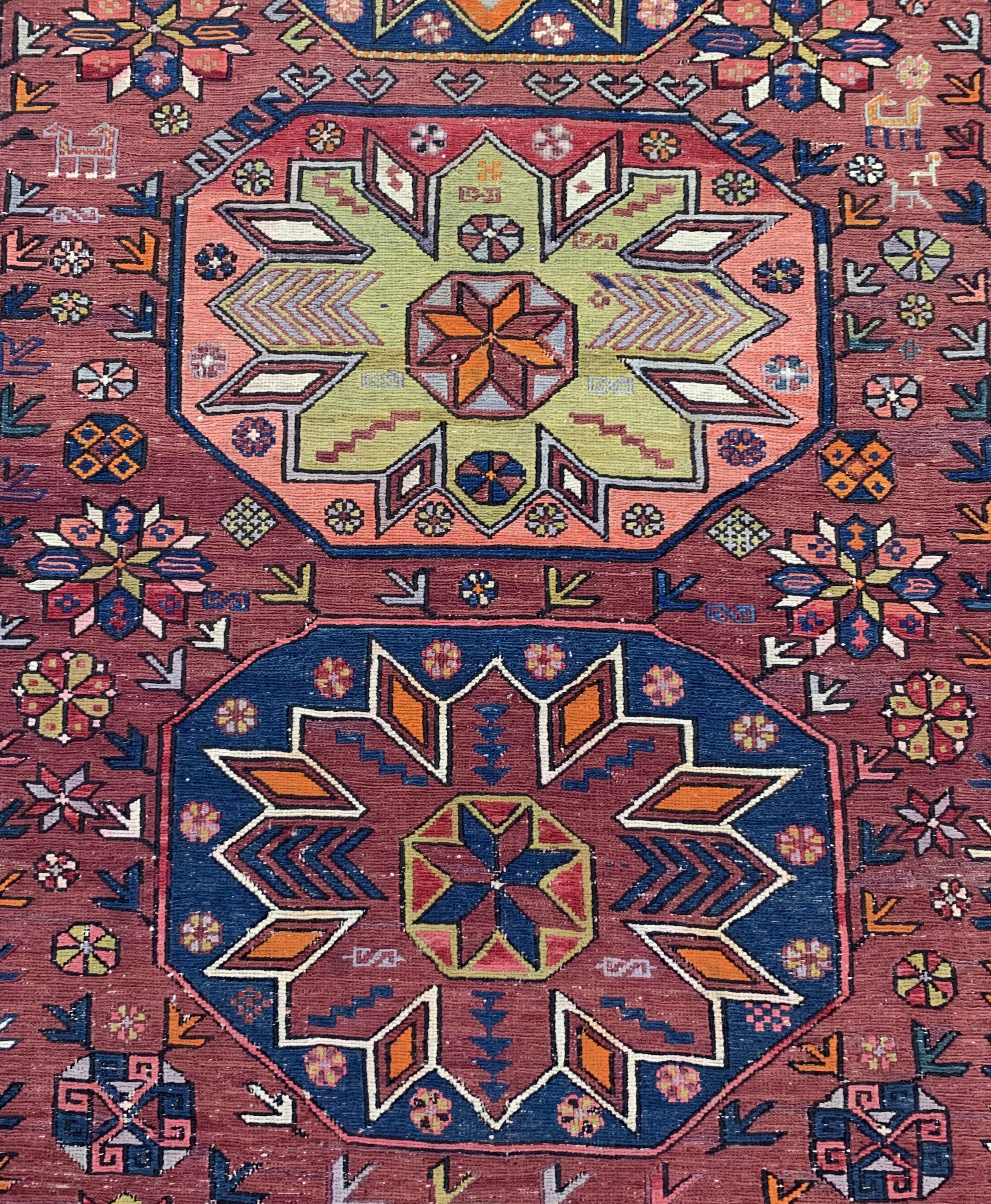 Detail c: Sumakh alt, Kaukasus, Anfang 20.Jhd, Wolle auf Wolle, ca. 204 x 125 cm, EHZ: 2-3