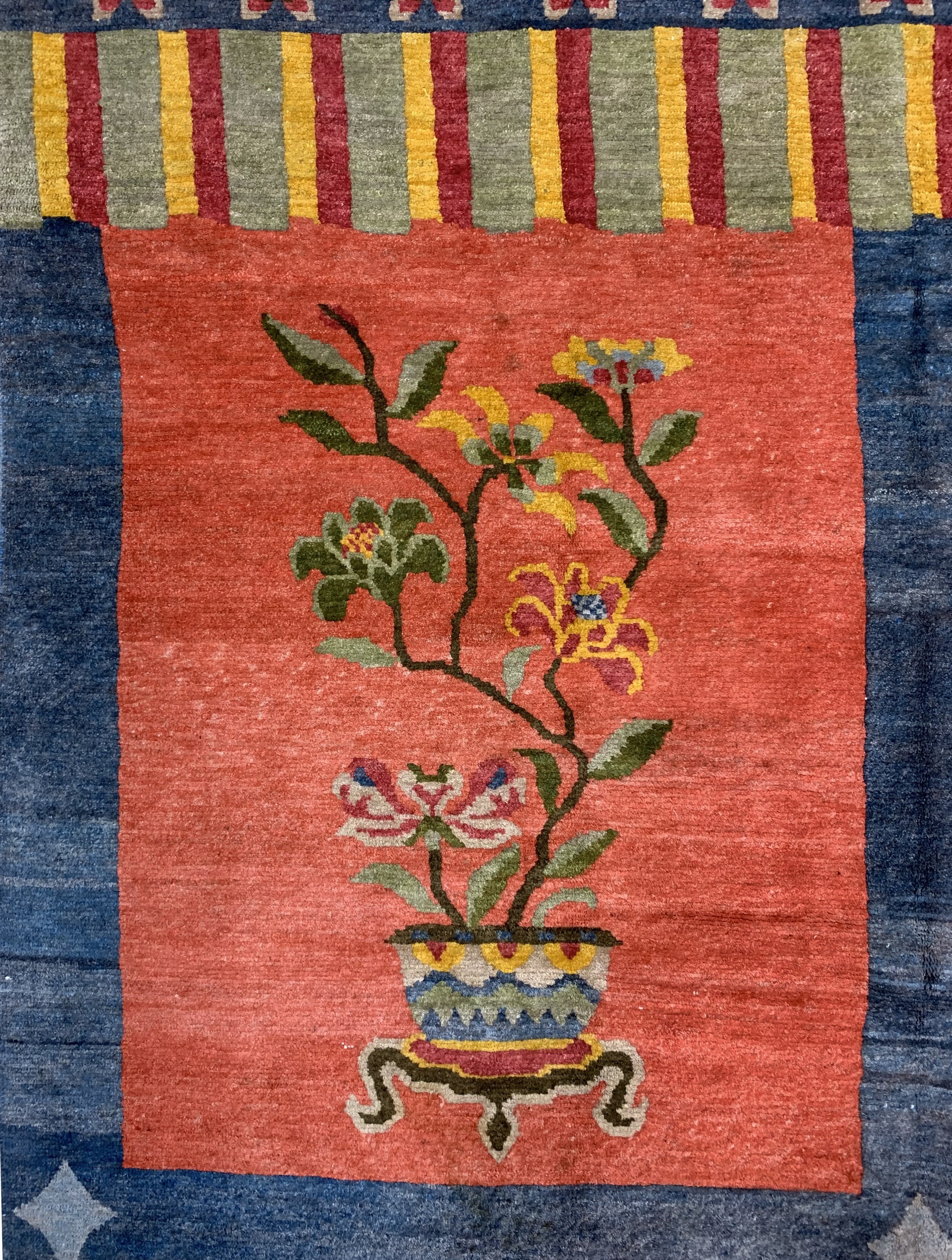 Detail c: Mongolischer Teppich, "Engsi Muster", Mitte20.Jhd, Wolle auf Baumwolle, ca. 285 x 212 cm,EHZ: 2-3