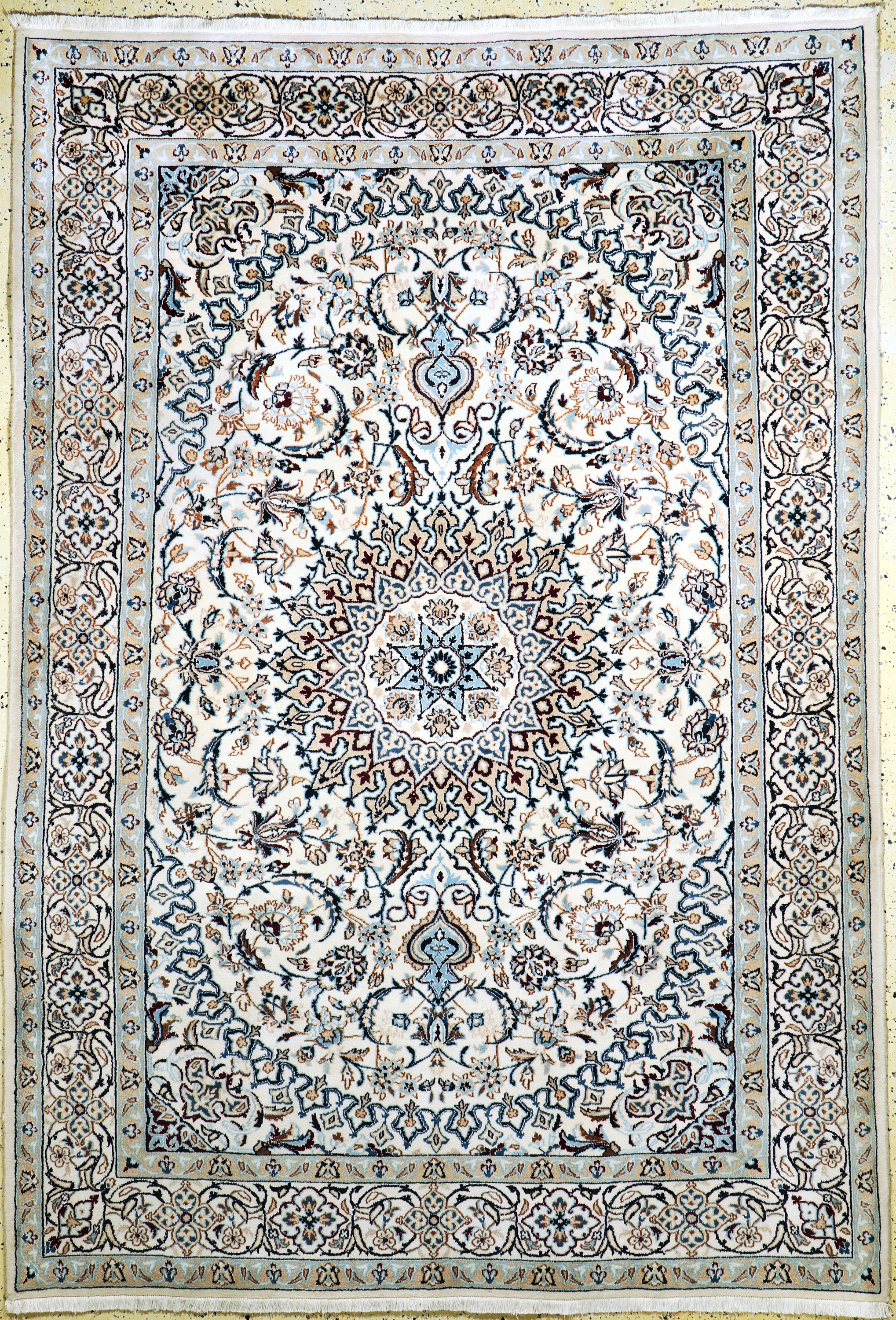 Nain, Persien, Ende 20.Jhd, Wolle auf Baumwolle, ca. 293 x 202 cm, EHZ: 2