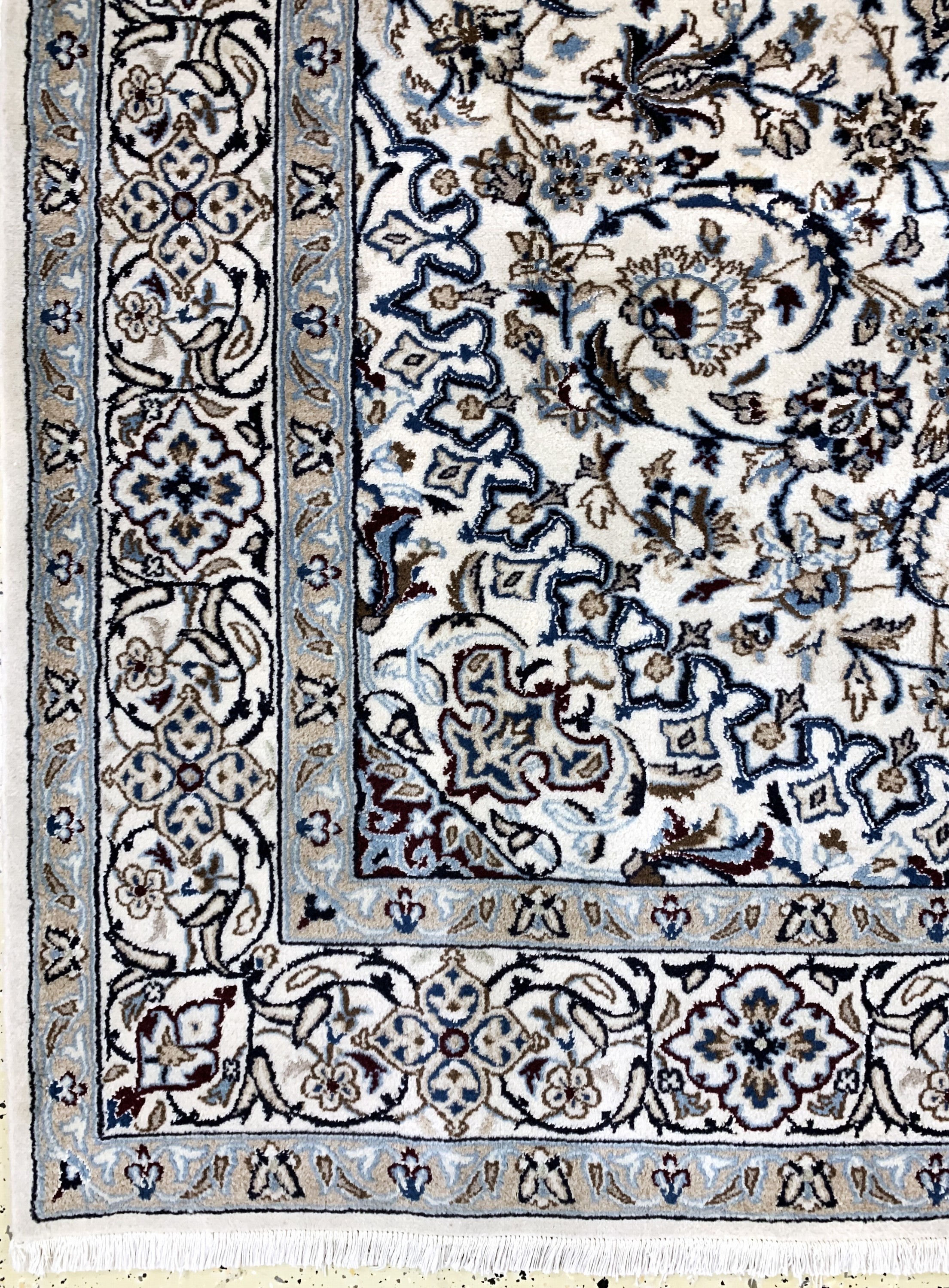 Detail b: Nain, Persien, Ende 20.Jhd, Wolle auf Baumwolle, ca. 293 x 202 cm, EHZ: 2