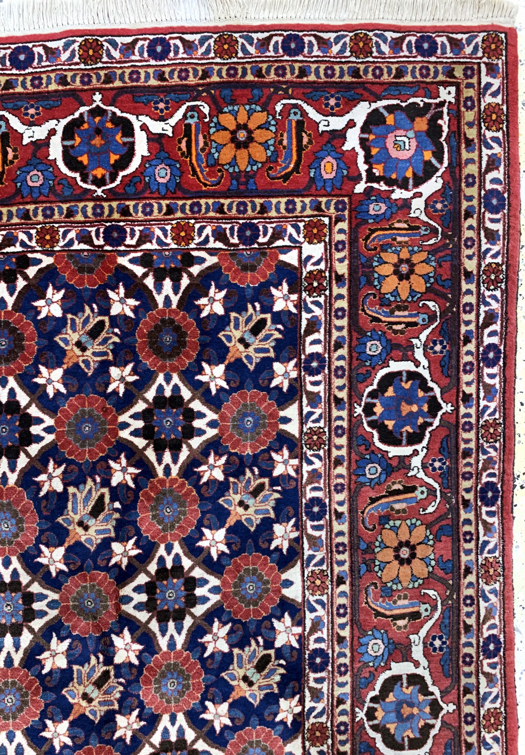 Detail e: Weramin, Persien, Mitte 20.Jhd, Wolle auf Baumwolle, ca. 325 x 215 cm, EHZ: 2