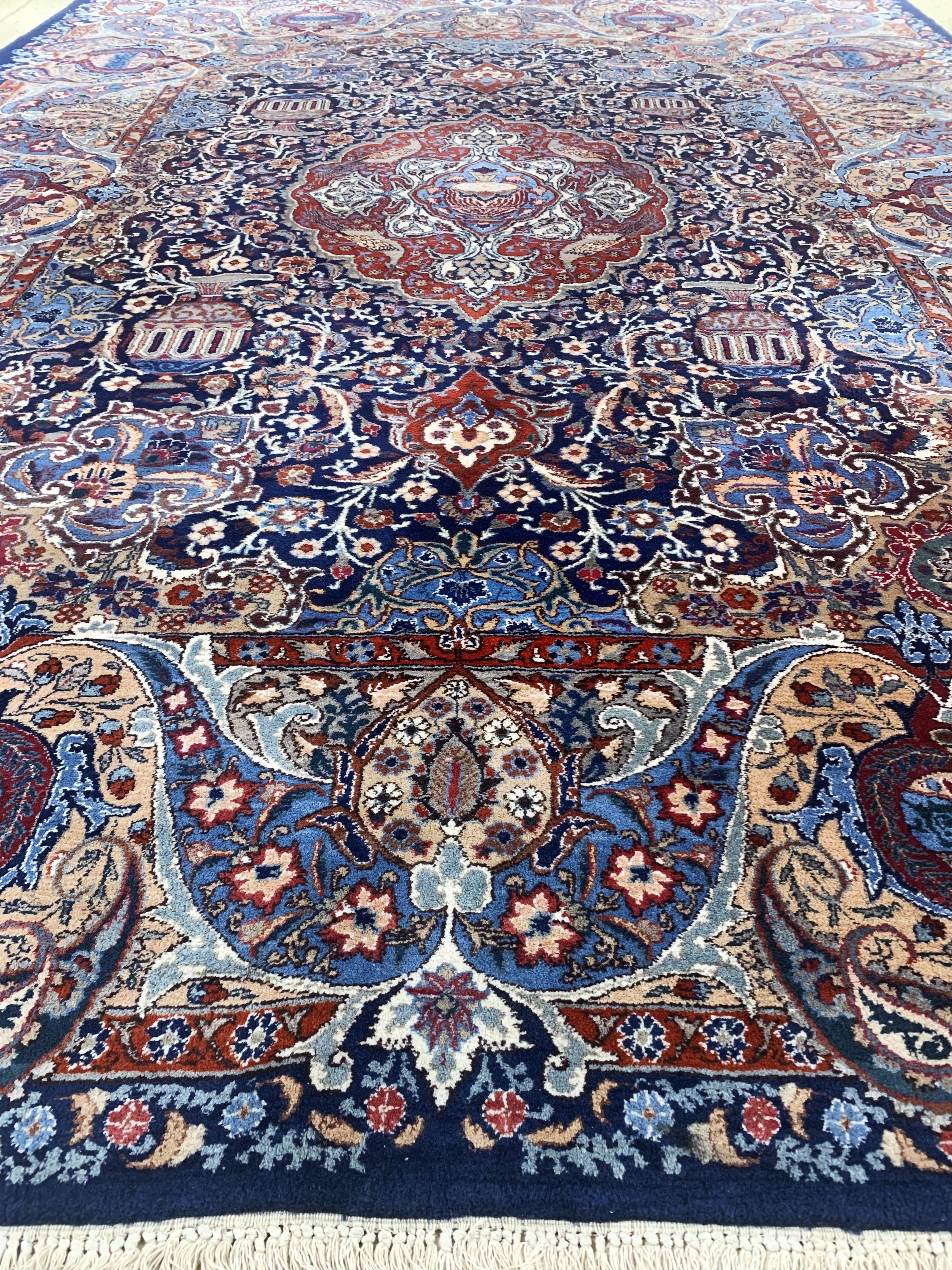 Detail g: Kaschmar, Persien, Mitte 20.Jhd, Wolle auf Baumwolle, ca. 342 x 265 cm,EHZ: 2