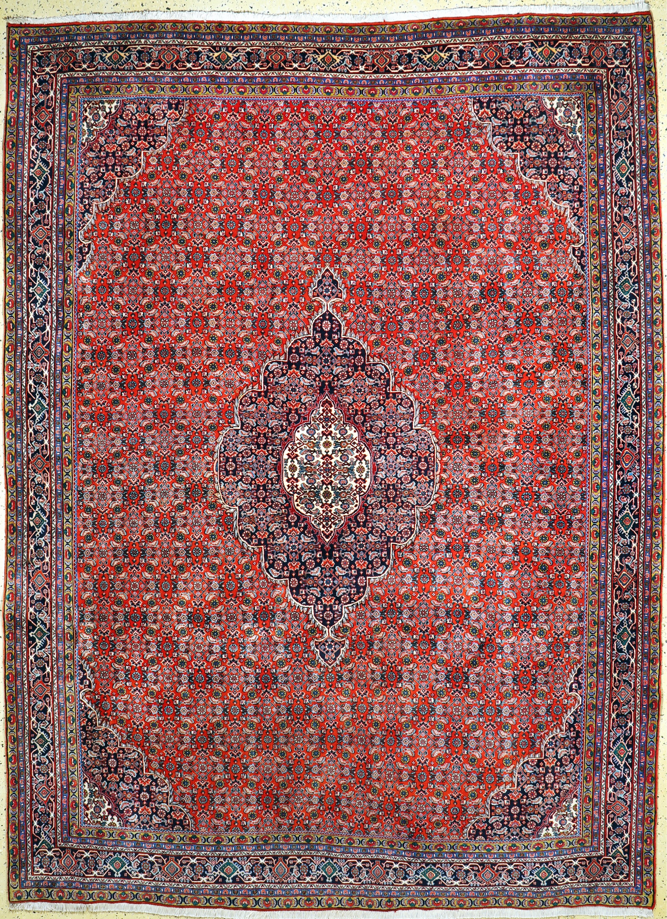 Bidjar alt, Persien, Mitte 20.Jhd, Wolle auf Baumwolle, ca. 350 x 257 cm, EHZ: 1-2