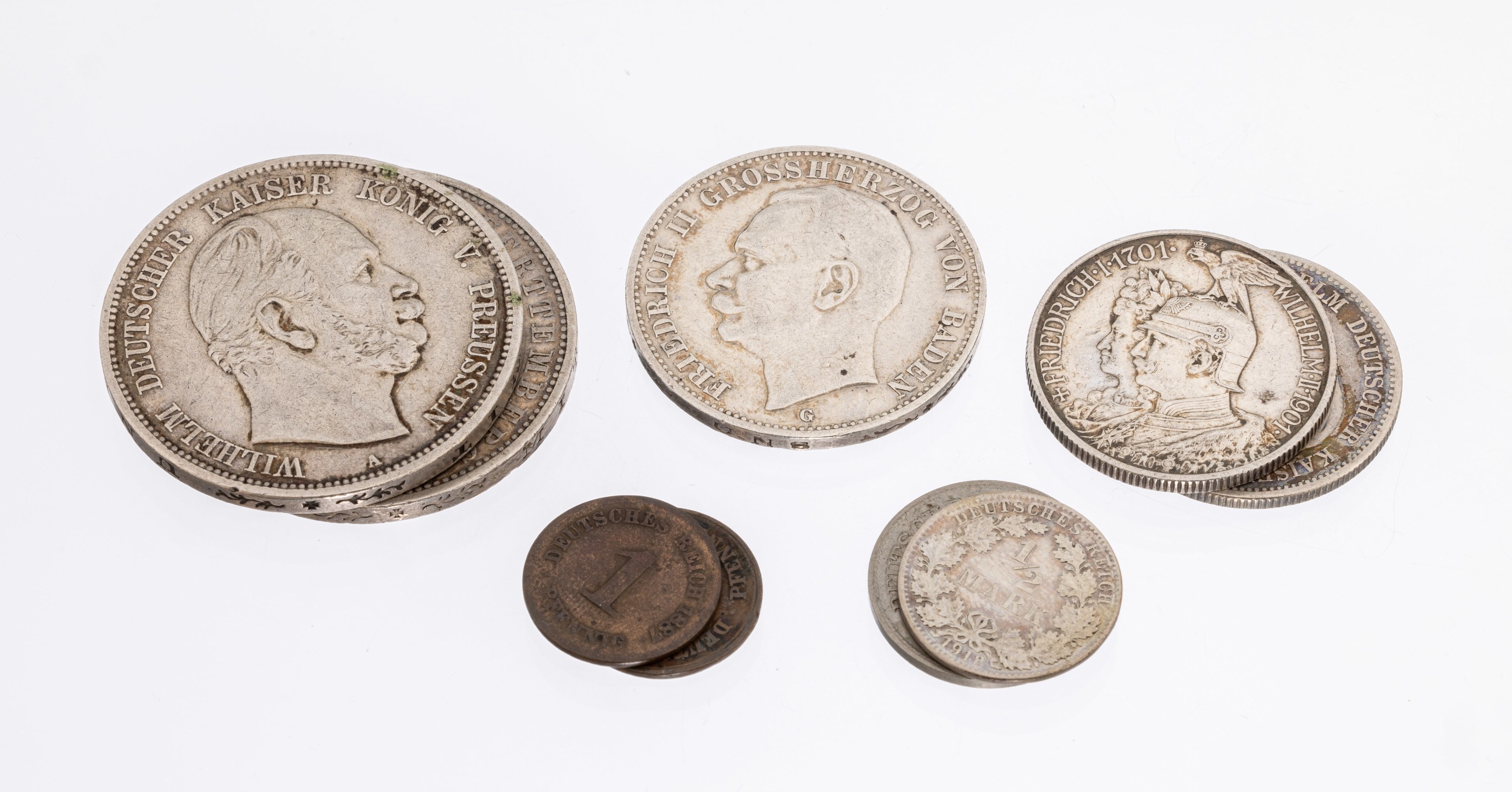 Konvolut 35 Münzen, Deutsches Kaiserreich, best. aus: 7 x 5 Mark: 4 x Wilhelm II Deutscher Kaiser, 1898, 1894, 1901 und 1904, 2x Wilhelm Deutscher ...