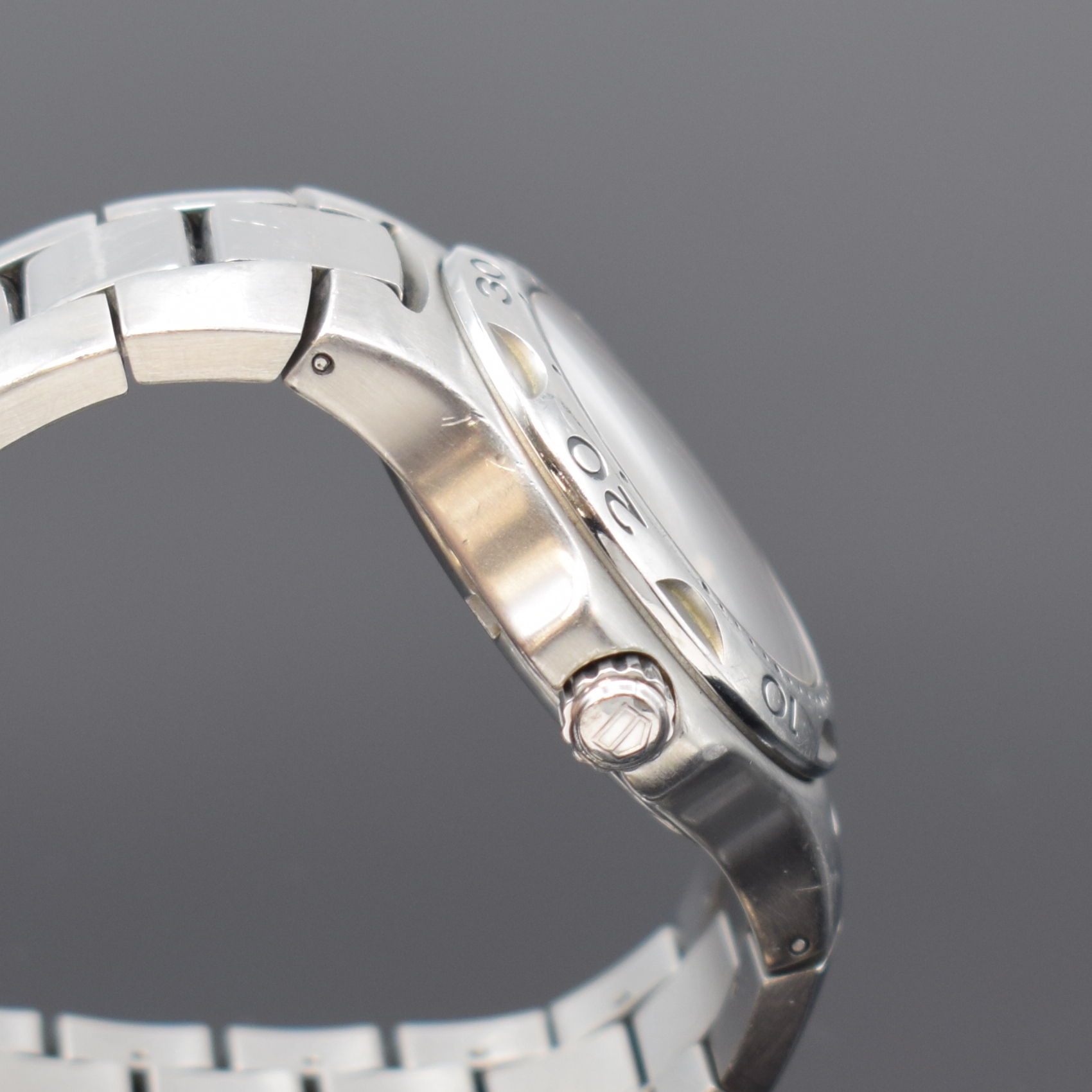 Detail c: TAG HEUER Kirium Chronometer Damenarmbanduhr Referenz WL5213, Schweiz um 2000, Automatik, Edelstahlgeh. inkl. Gliederband m. Faltschl., Boden u. ...
