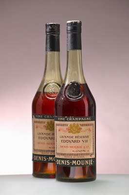 Image 26849602 - 5 Flaschen Denis Mounie Grand Réserve, Cognac,Edouard VII, Fine Champagne, 40%, ...