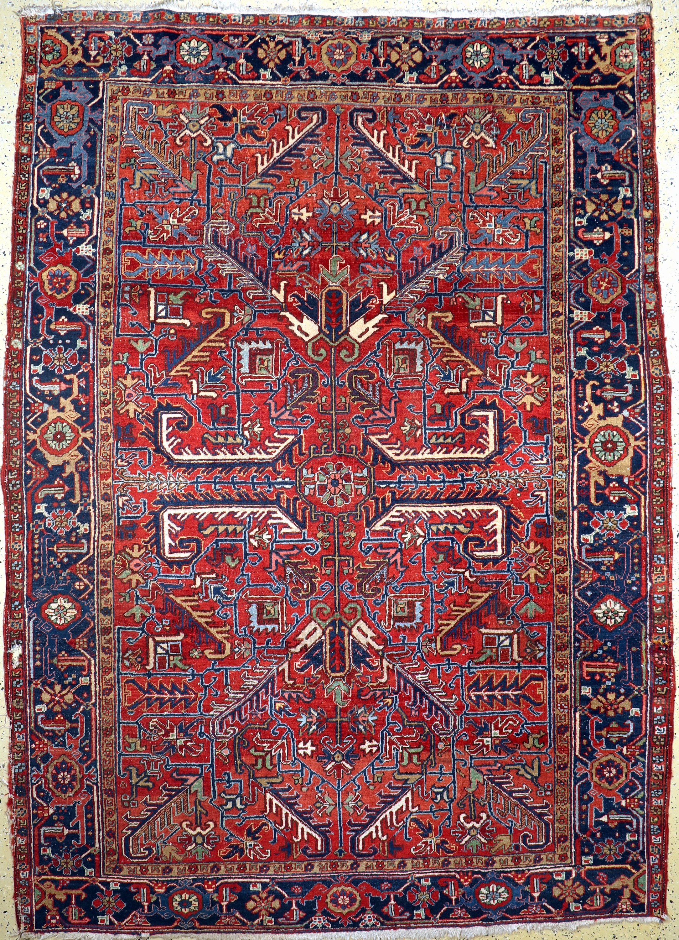 Heriz antik, Persien, um 1900, Wolle auf Baumwolle, ca. 302 x 203 cm, EHZ: 4