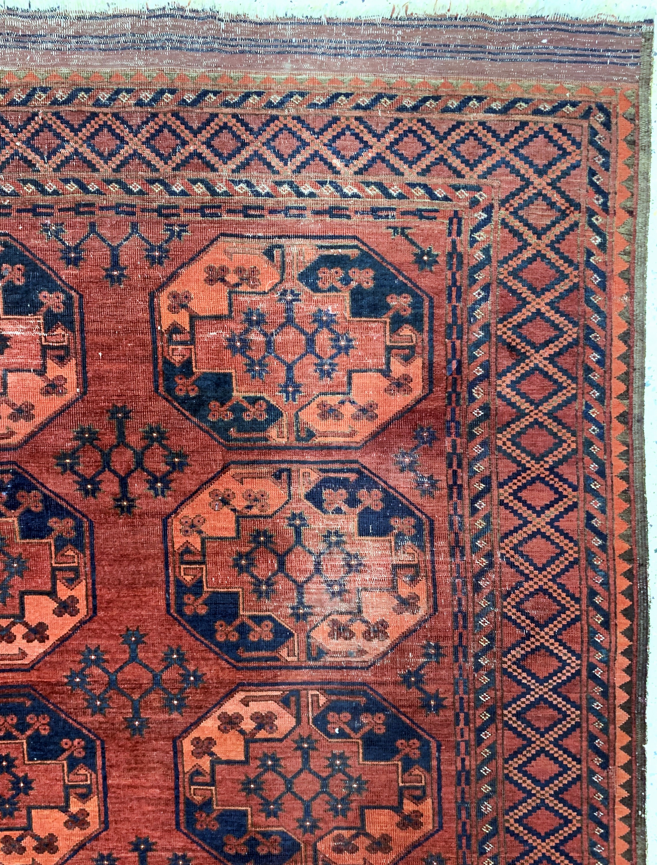Detail d: Ersari antik, Turkmenistan, 19.Jhd, Wolle auf Wolle, ca. 265 x 210 cm, EHZ: 3
