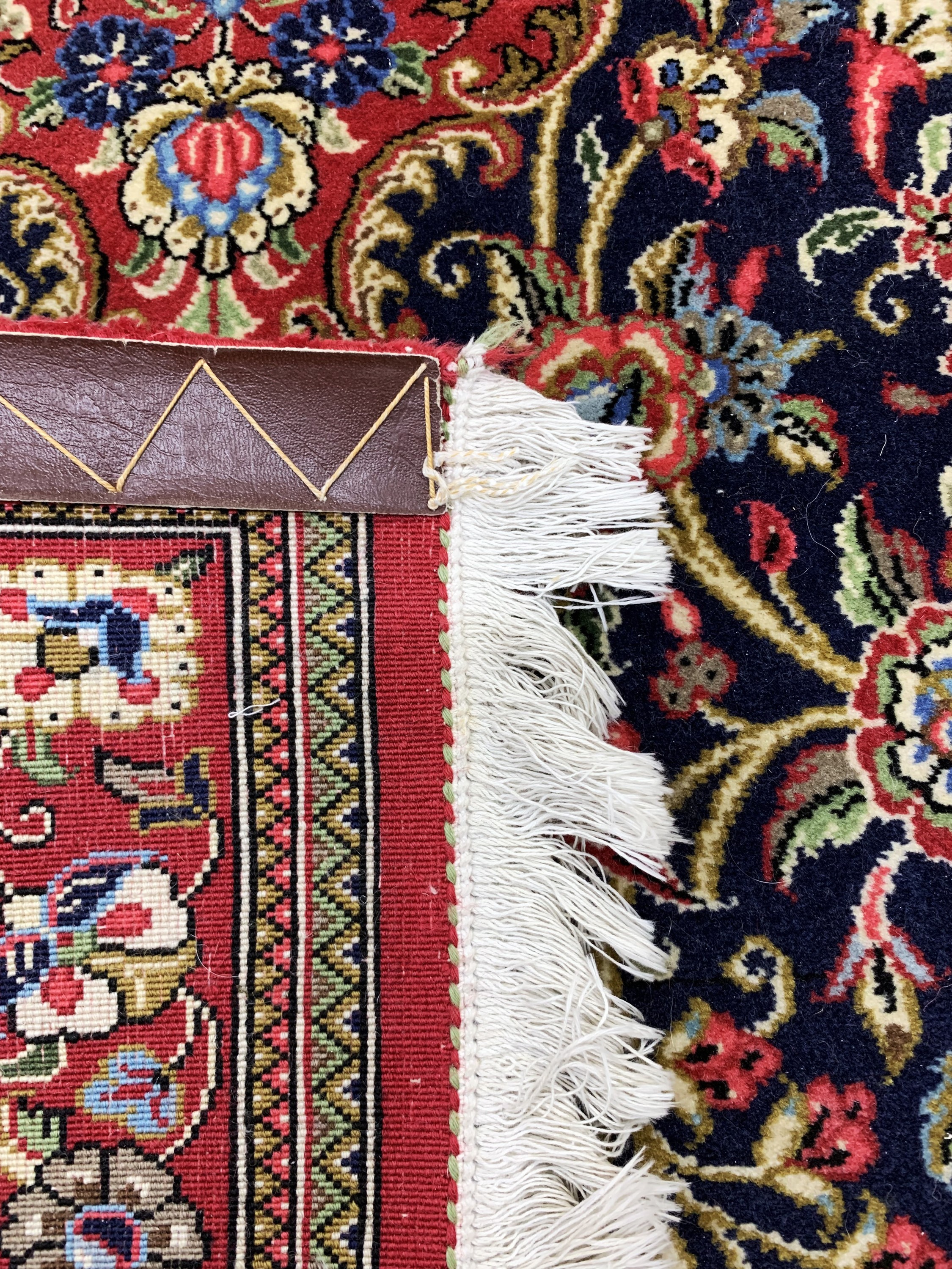Detail d: Ghom Kork, Persien, Ende 20.Jhd, Korkwolle auf Baumwolle, ca. 260 x 83 cm, EHZ: 2
