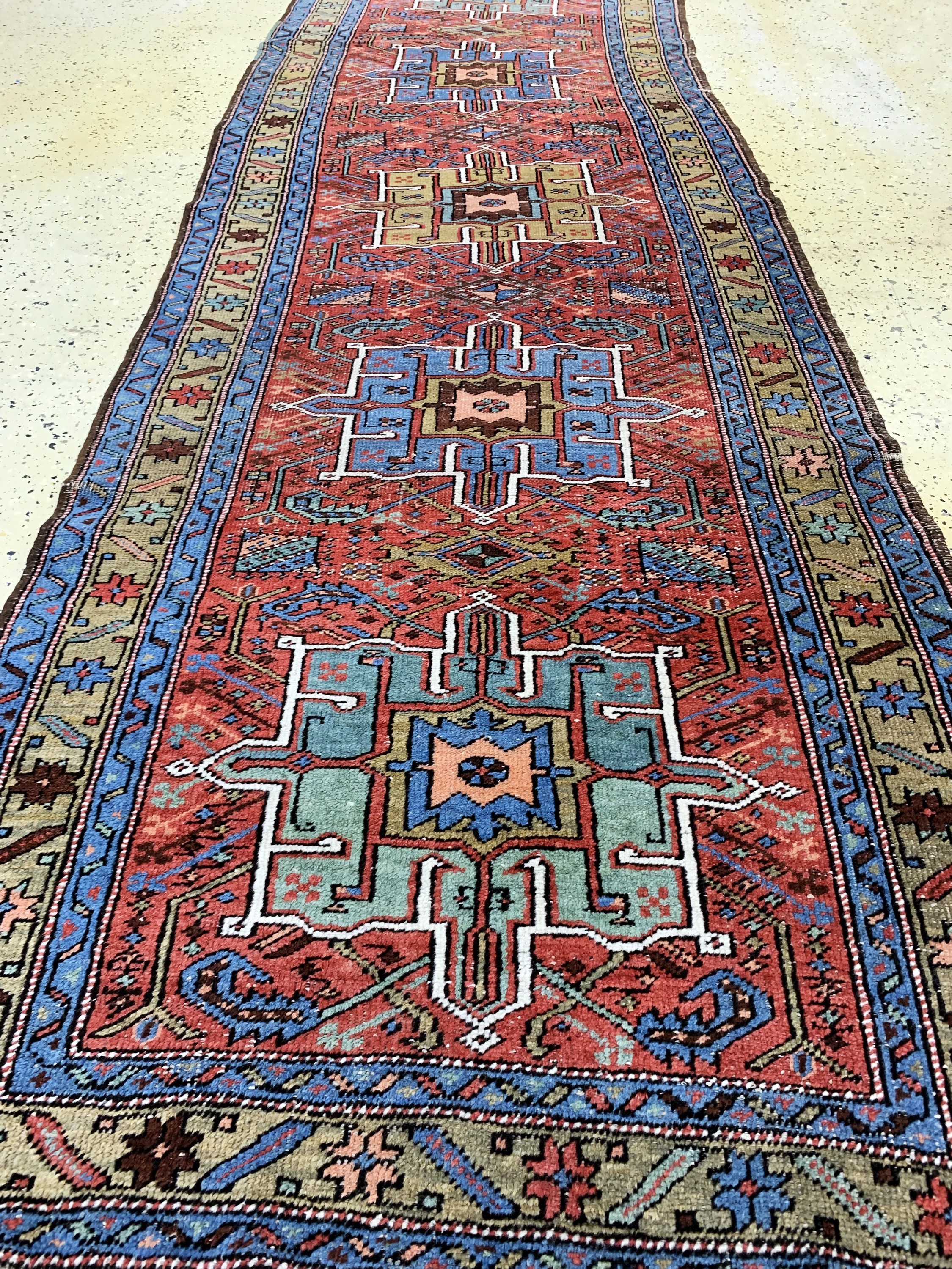 Detail d: Bakshaish, Persien, 19.Jhd, Wolle auf Baumwolle, ca. 323 x 101 cm, EHZ: 3